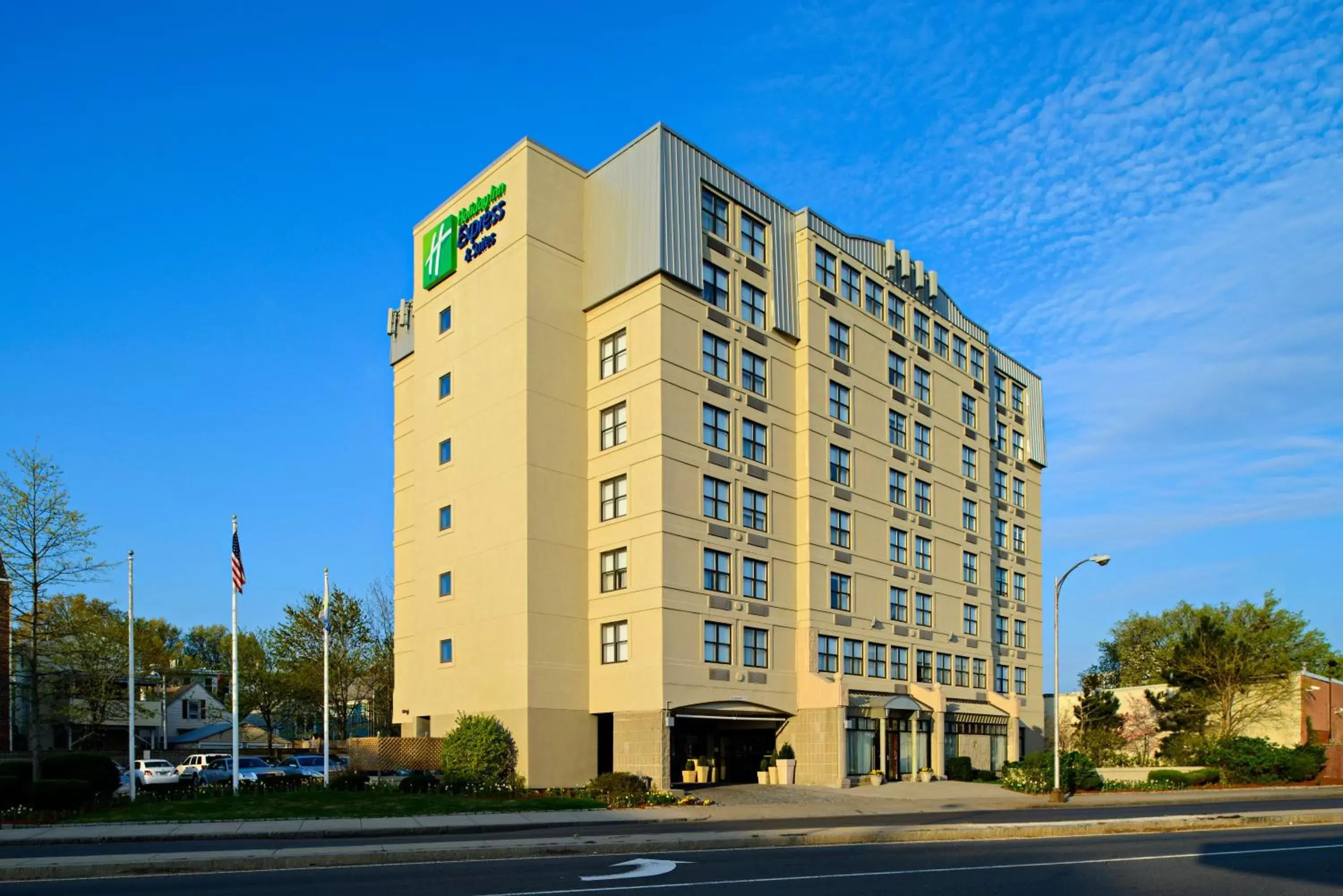 Property Building in Holiday Inn Express & Suites Boston - Cambridge, an IHG Hotel