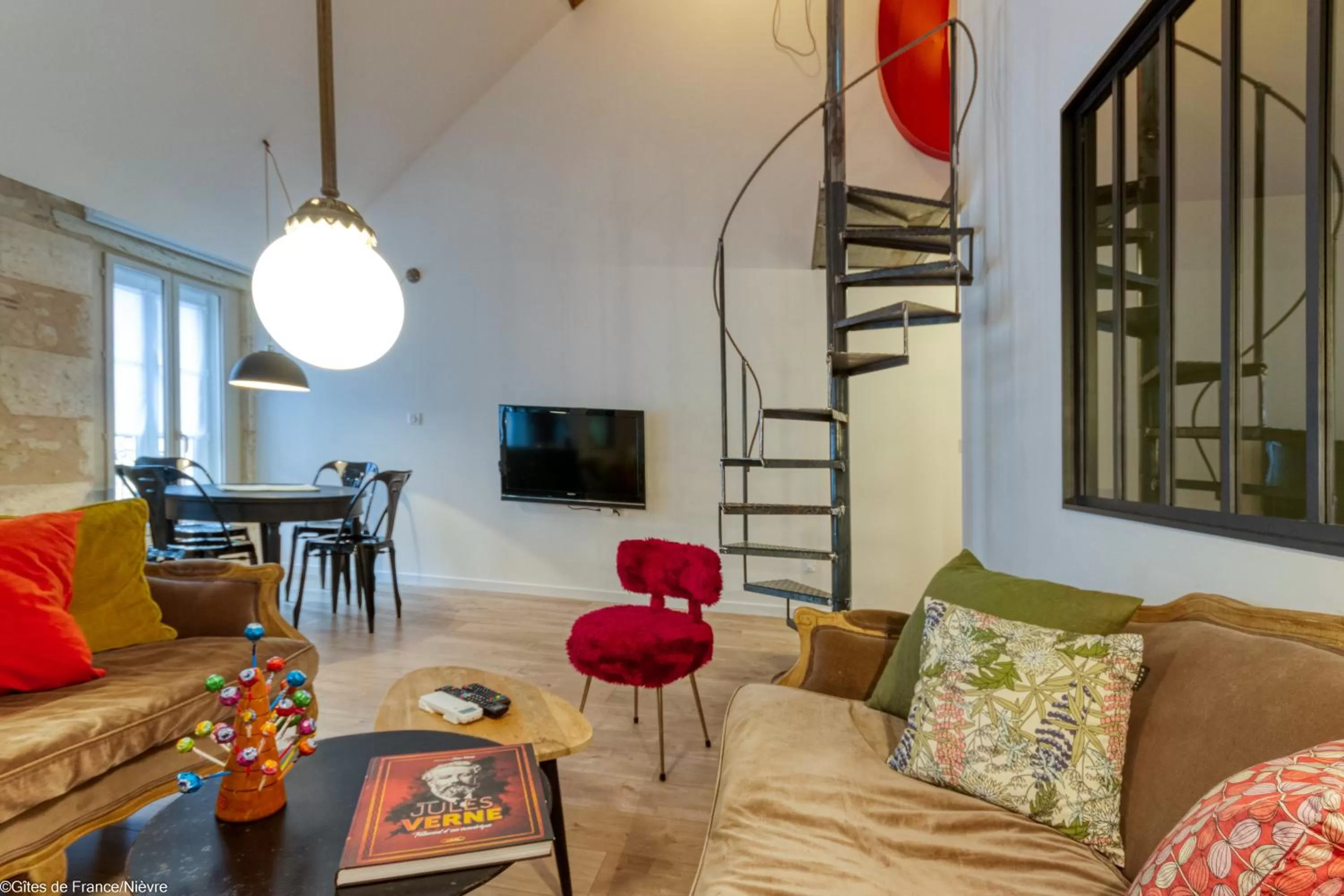 TV and multimedia, Seating Area in Au Noeud Vert Chambres d'hôtes
