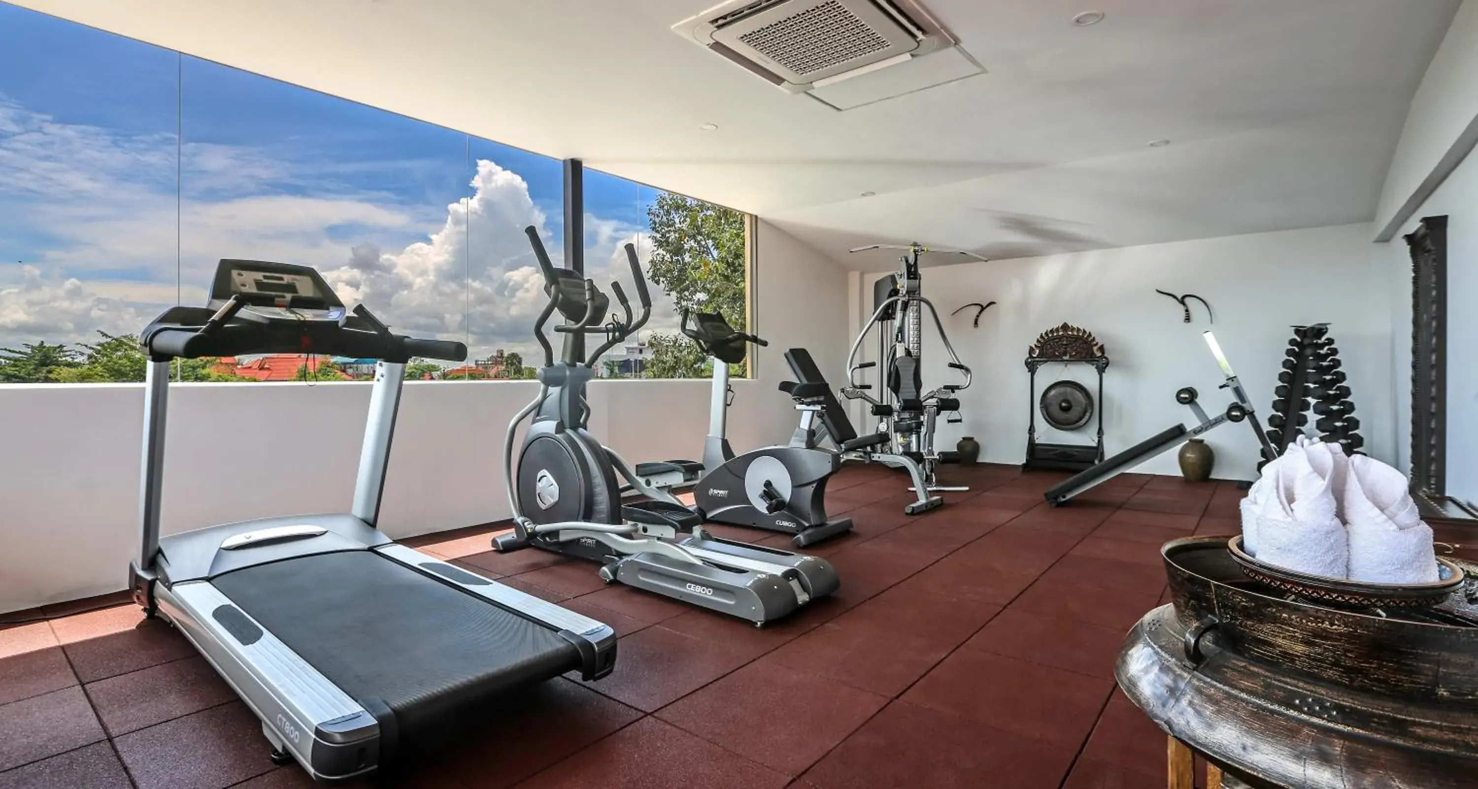 Fitness centre/facilities in Mane Village Suites