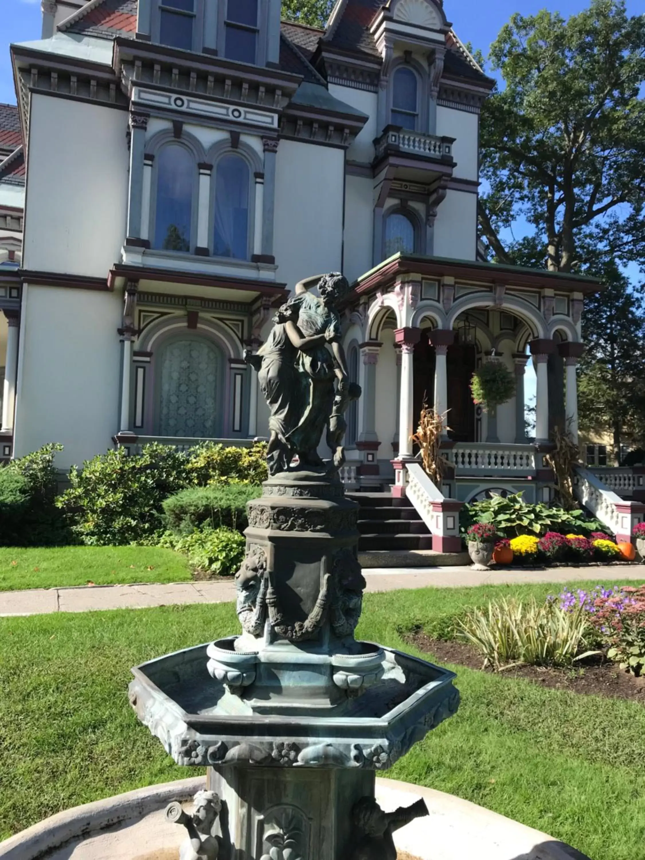 Garden in Batcheller Mansion Inn