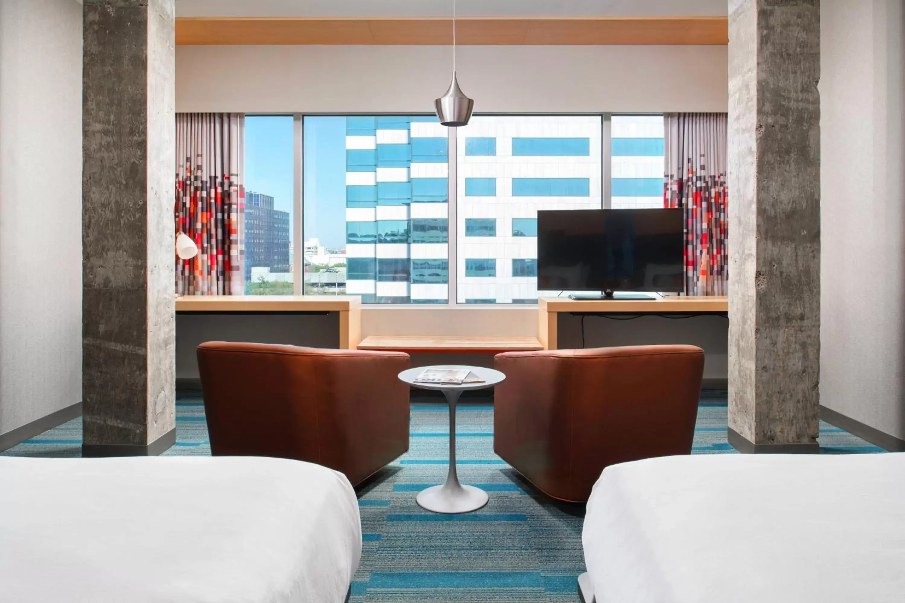 Bedroom, Seating Area in Aloft - Tampa Downtown