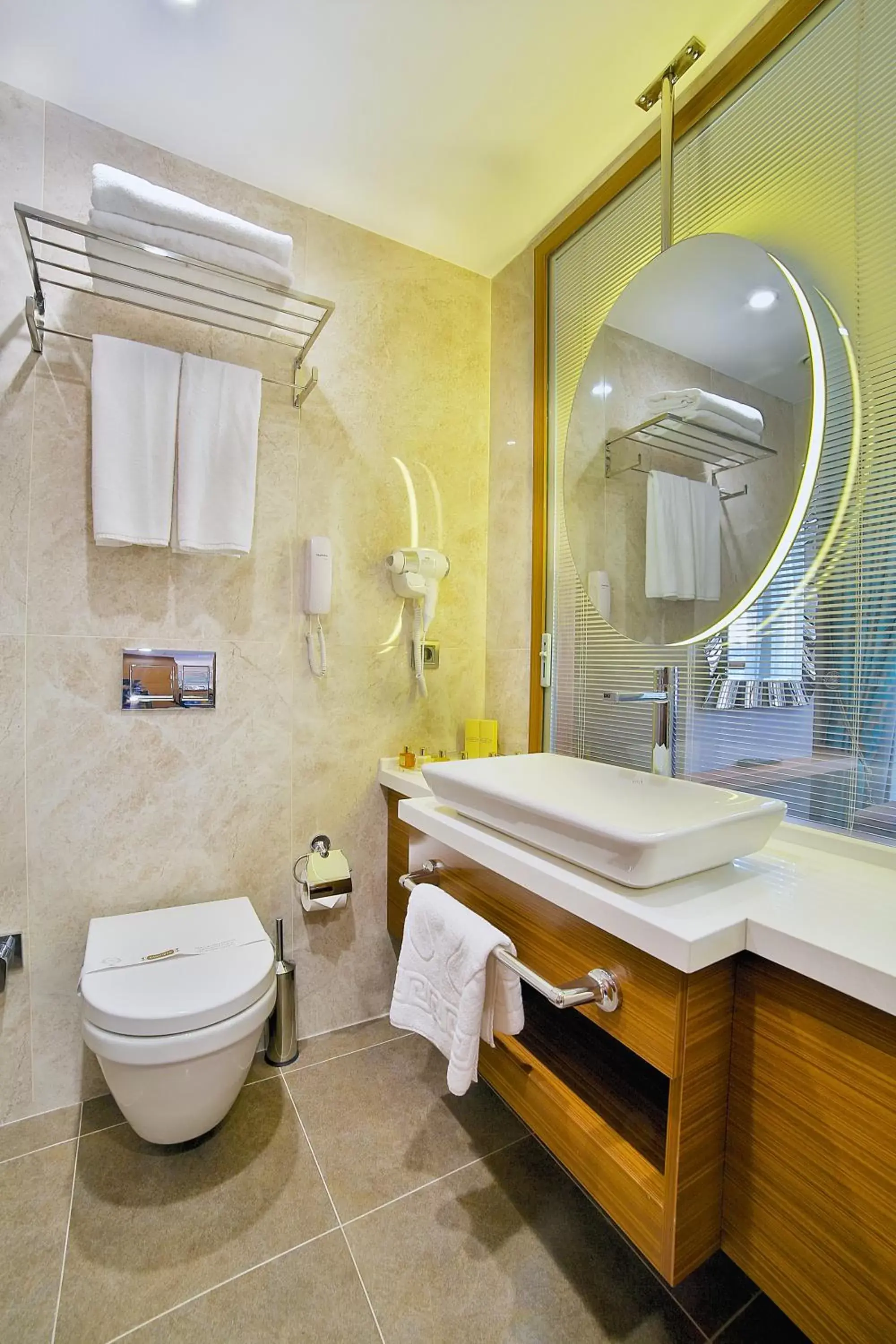 Bathroom in Hotel Momento Golden Horn