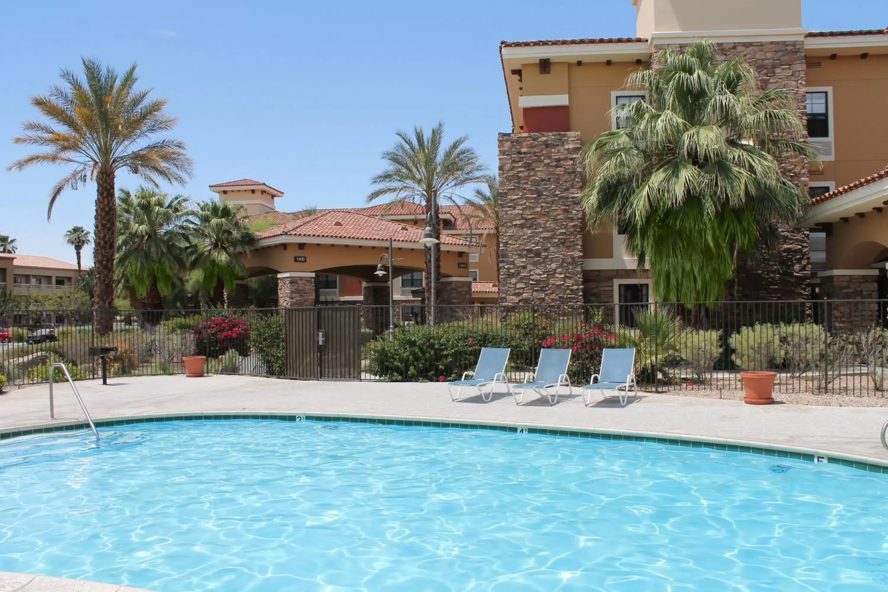 Swimming Pool in Extended Stay America Suites - Palm Springs - Airport