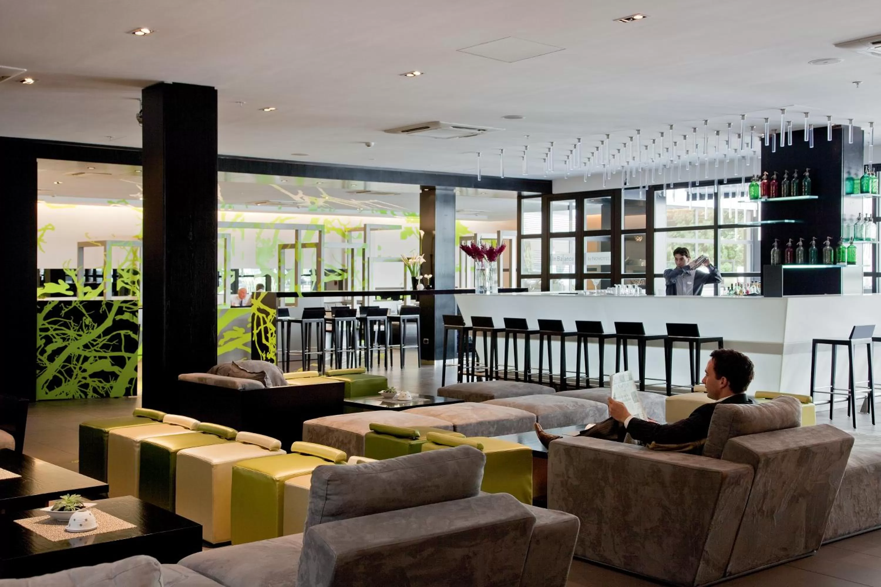 Lobby or reception in Novotel Buenos Aires