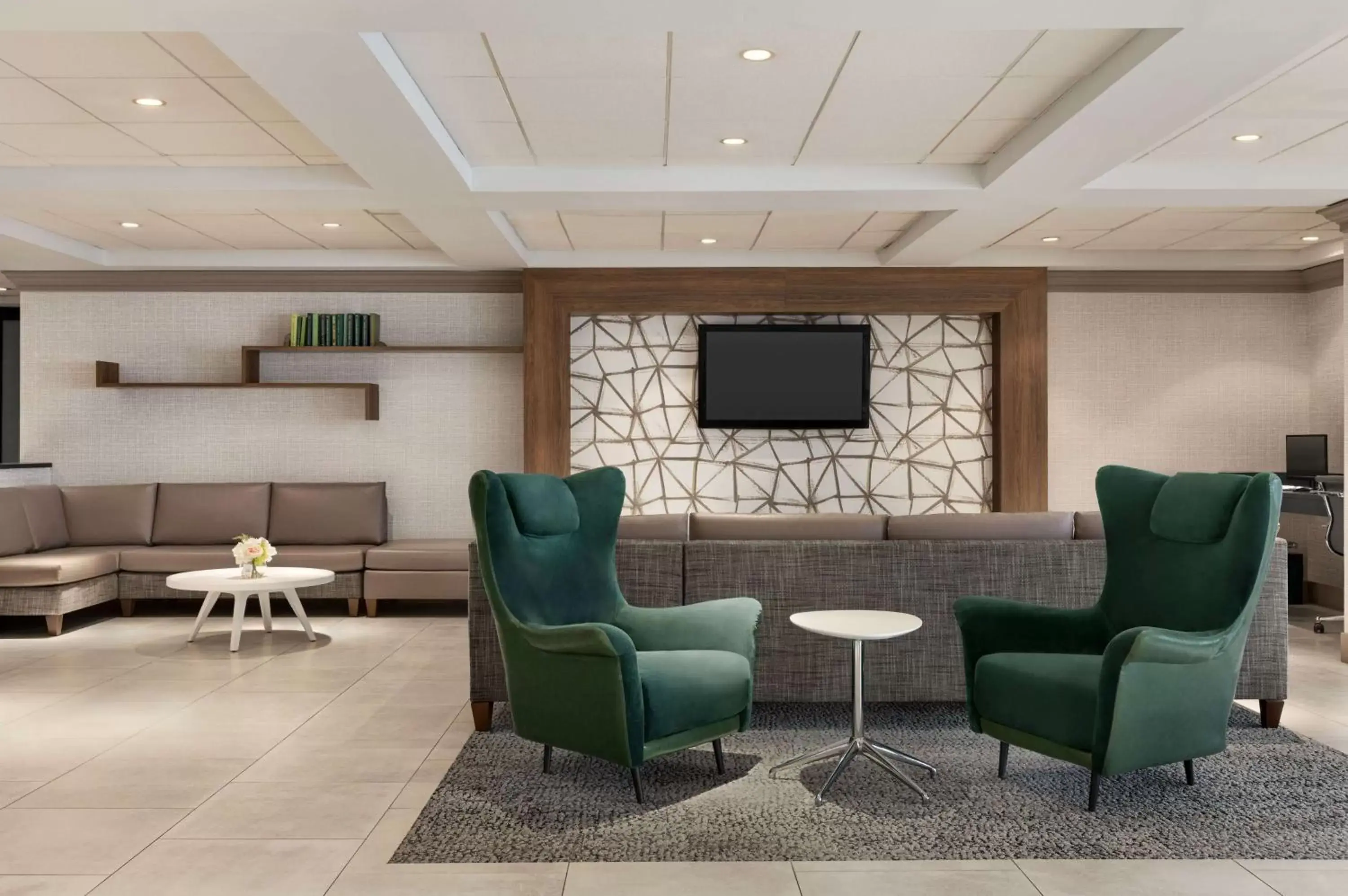 Lobby or reception in Wyndham Garden Totowa