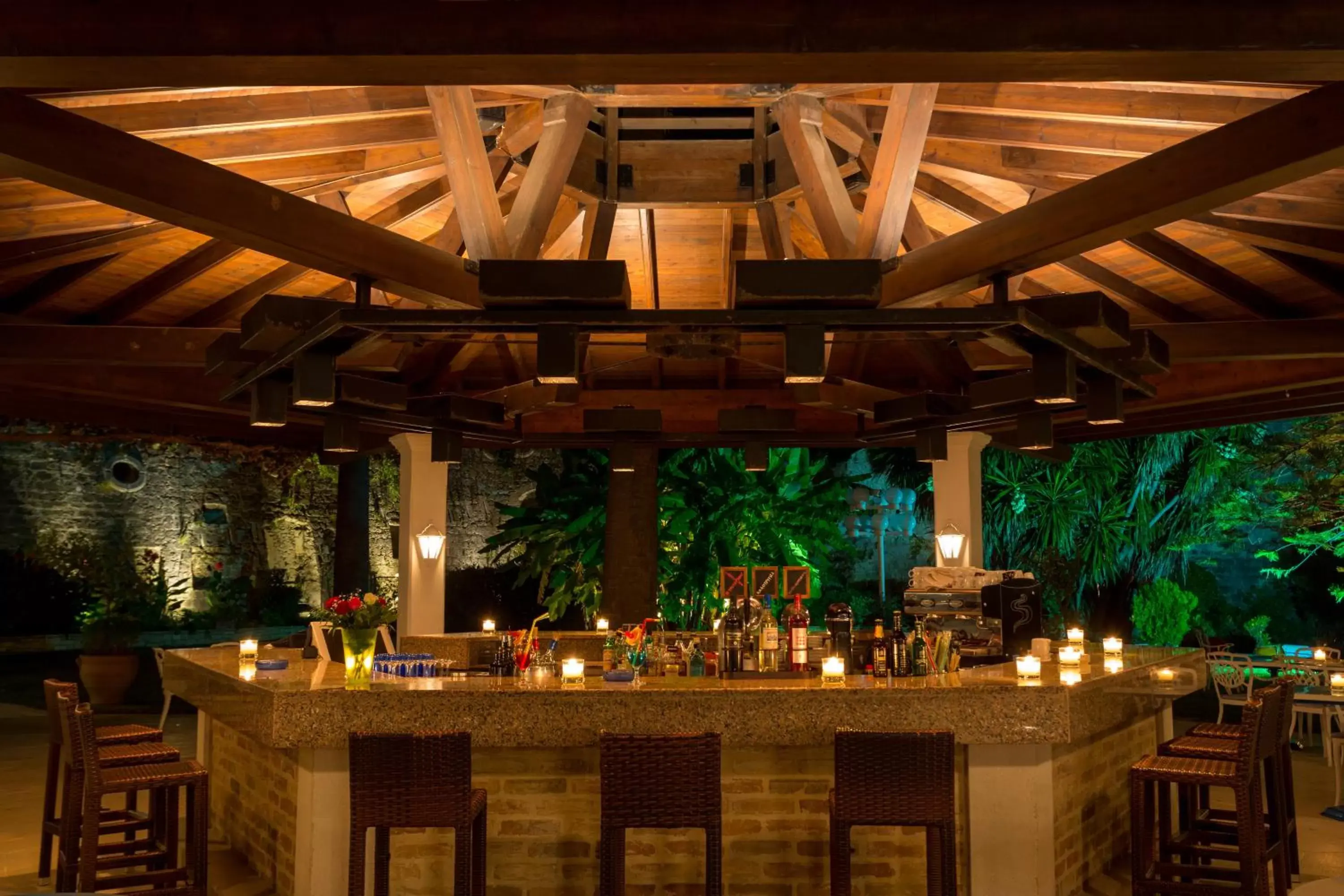 Lounge or bar, Lounge/Bar in Corfu Palace Hotel