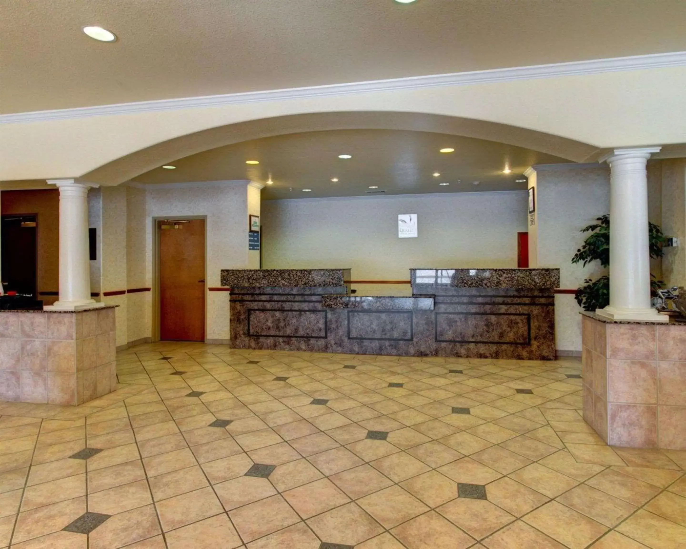 Lobby or reception, Lobby/Reception in Quality Inn & Suites - Glen Rose