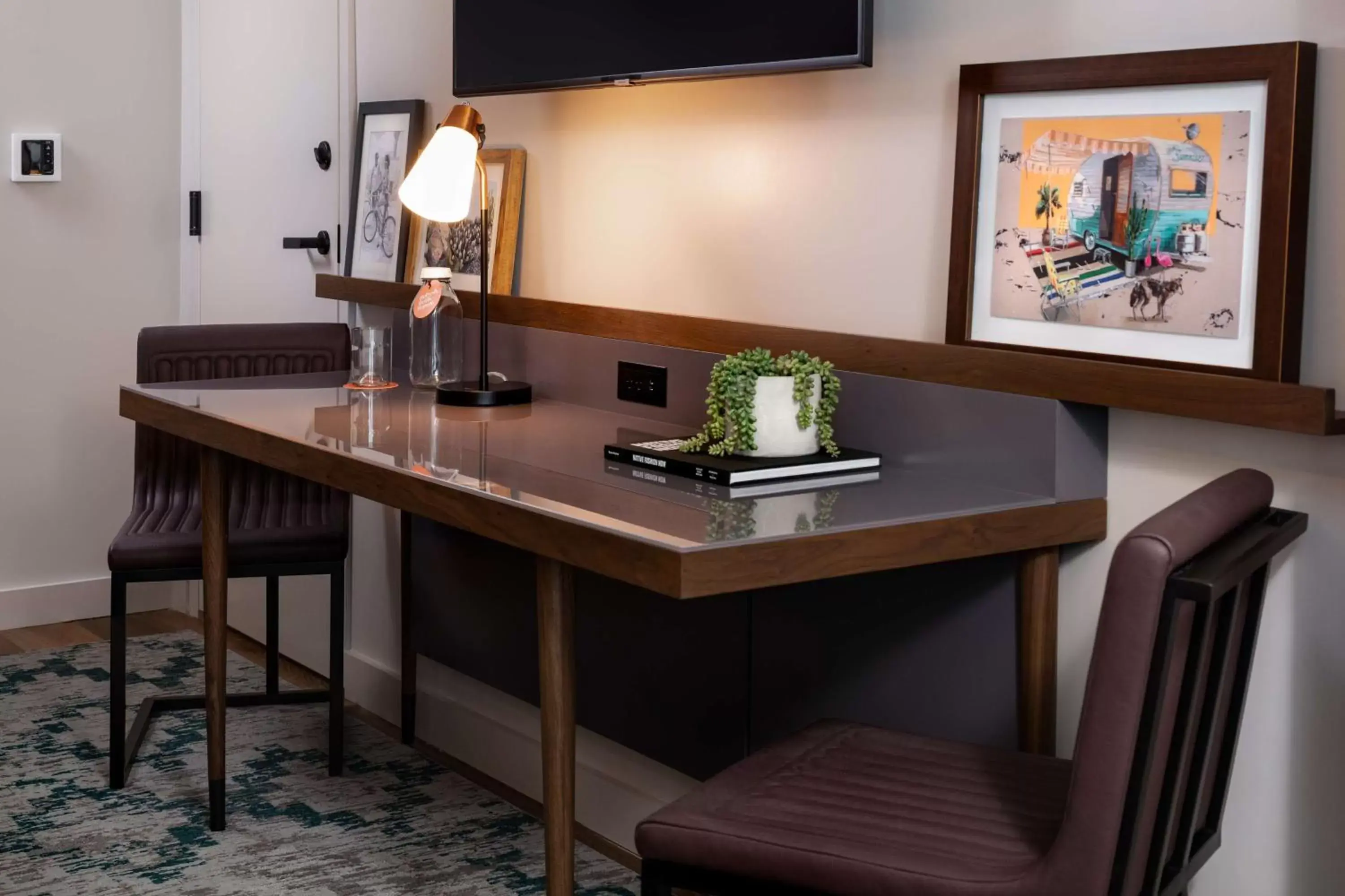 One-Bedroom Premium King Suite with Sofa Bed in Canopy By Hilton Scottsdale Old Town One-Bedroom Premium King Suite with Sofa Bed in Canopy By Hilton Scottsdale Old Town