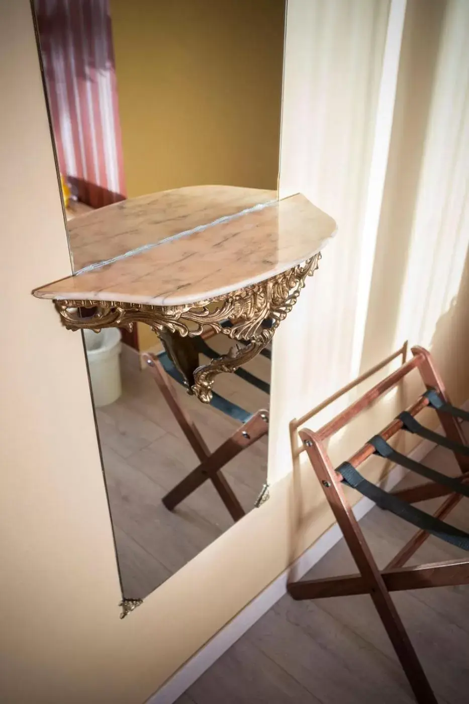 Property building, Dining Area in La Bauta