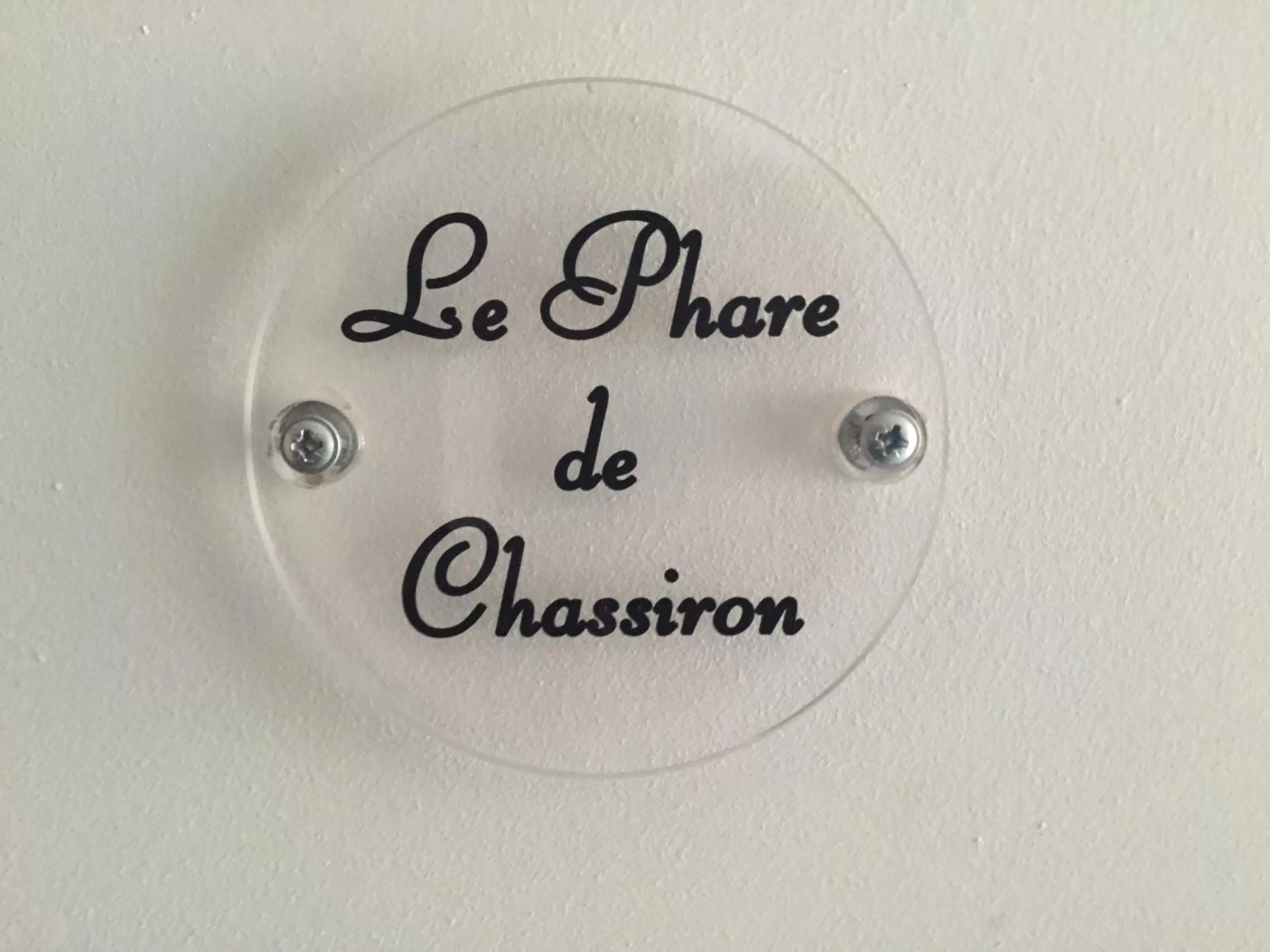 Facade/entrance in Le Mole (Appartements et Chambres)