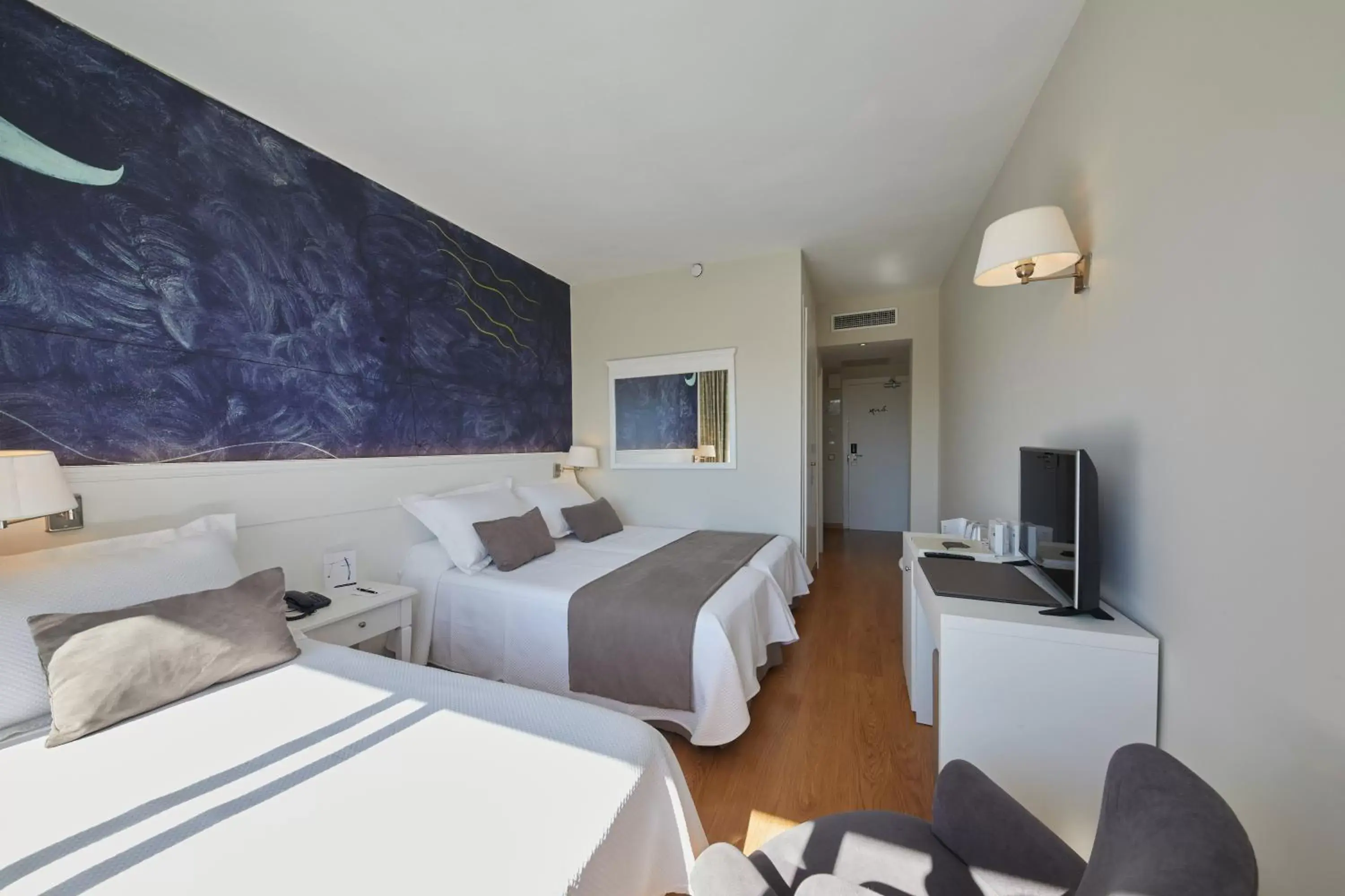 Bedroom in Hotel Joan Miró Museum