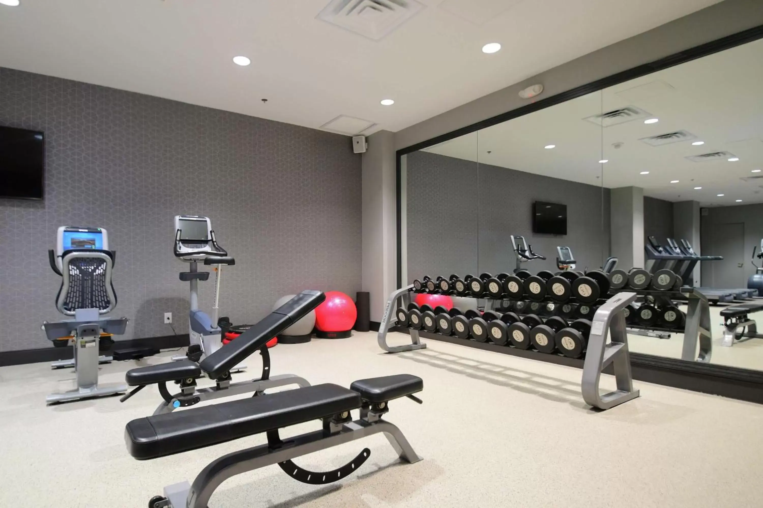 Fitness centre/facilities, Fitness Center/Facilities in Hilton Dallas-Park Cities