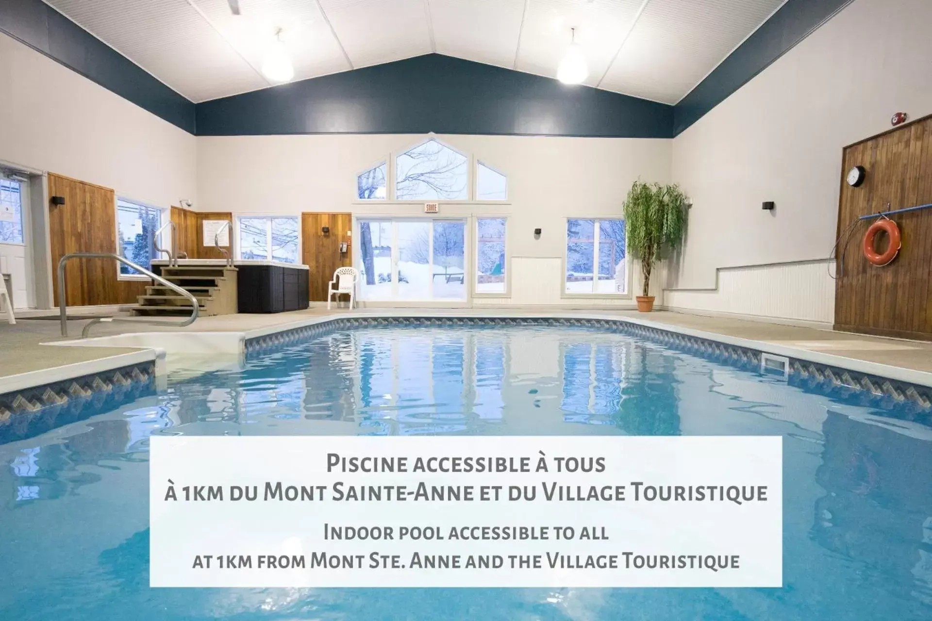 Swimming Pool in Hébergement Mont-Ste-Anne Condos