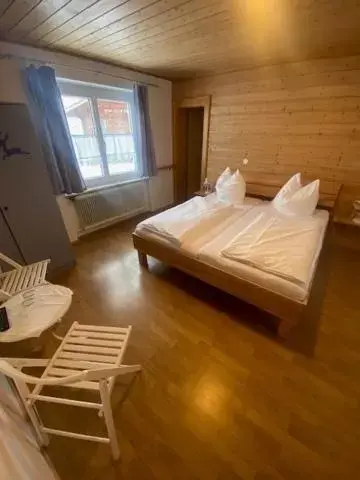 Twin Room with Bathroom in s´Amagmach Twin Room with Bathroom in s´Amagmach