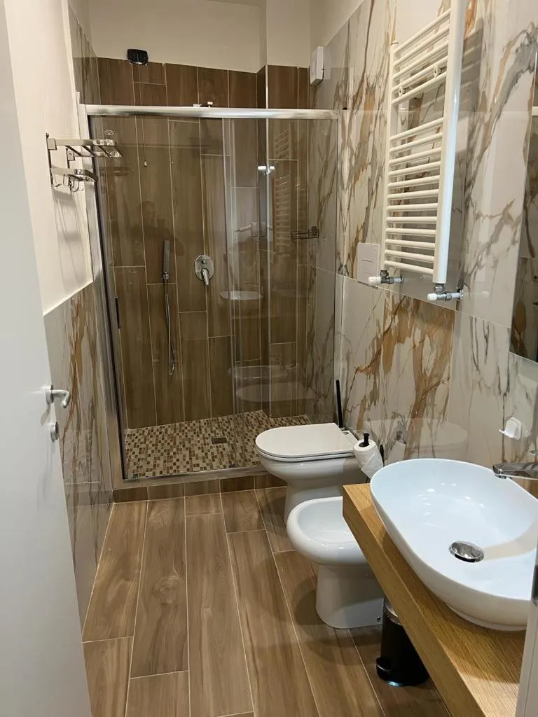 Shower in Hotel Barbato