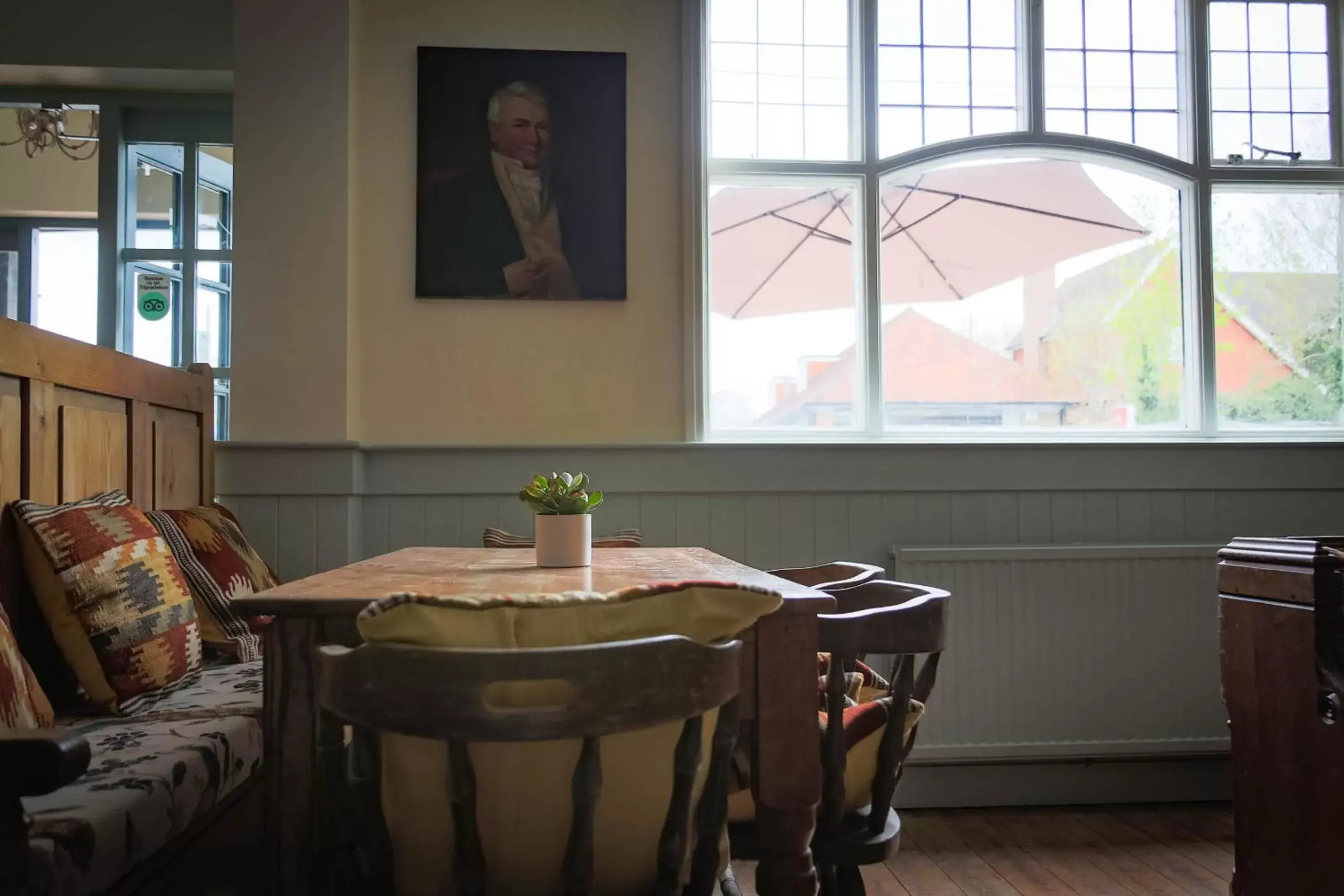 Dining area, Restaurant/Places to Eat in The Cricketers Inn