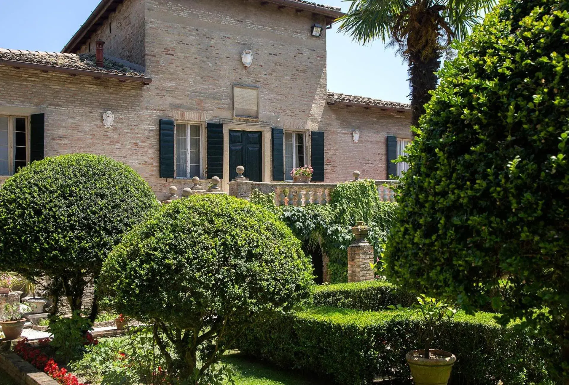 Property building, Garden in Villa Cattani Stuart