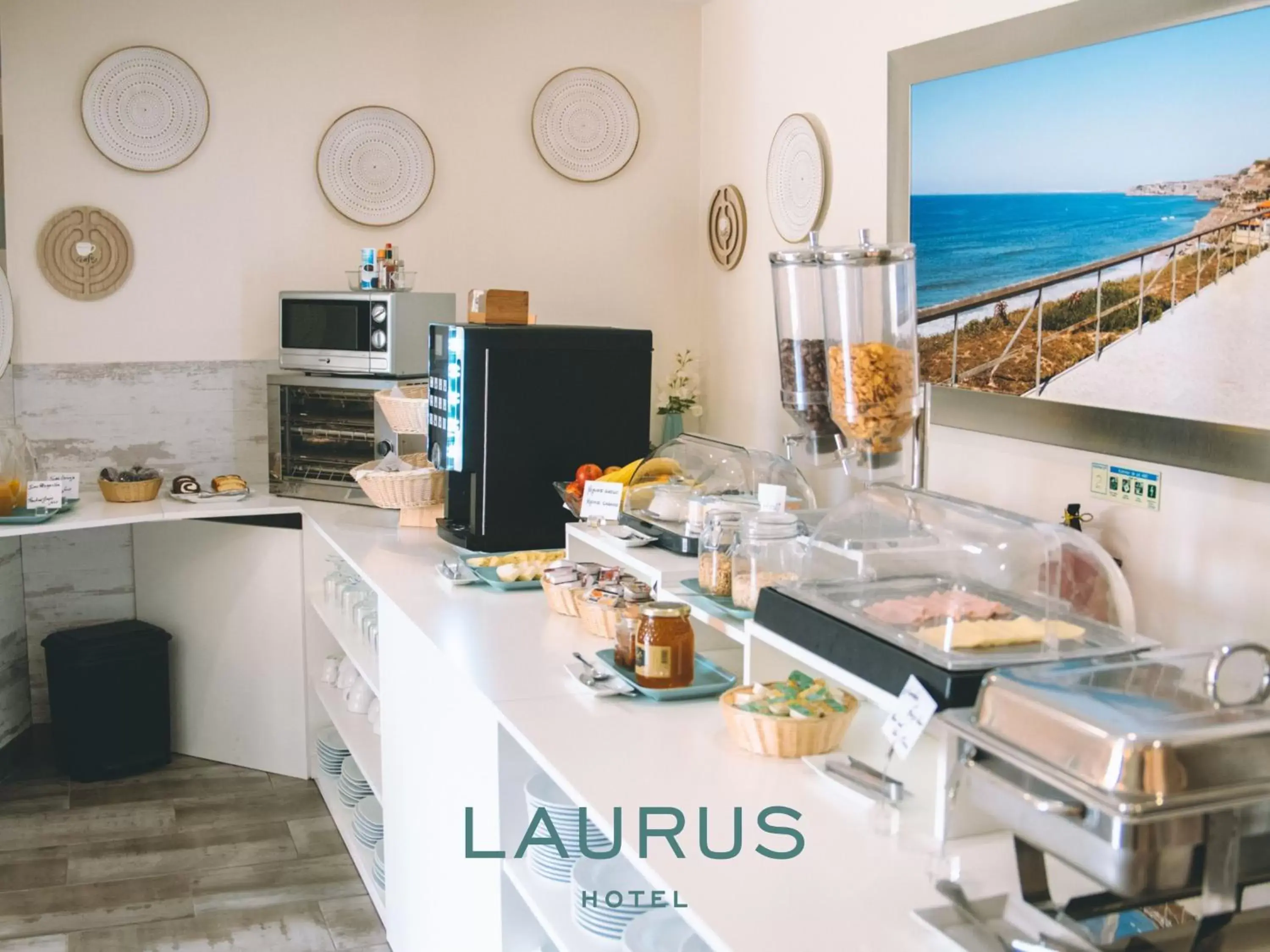 Breakfast in Laurus Hotel Breakfast in Laurus Hotel