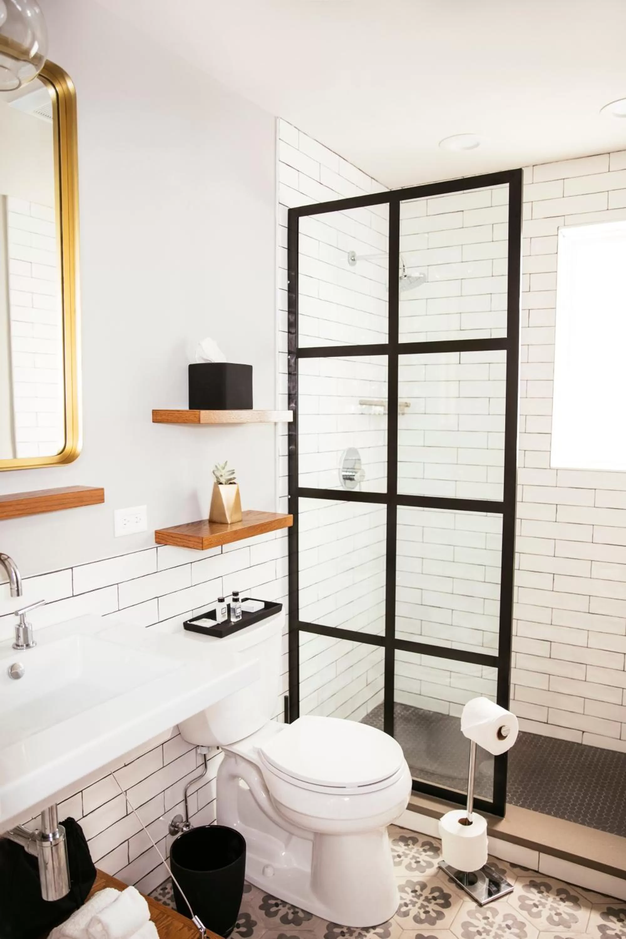 Bathroom in Wicker Park Inn