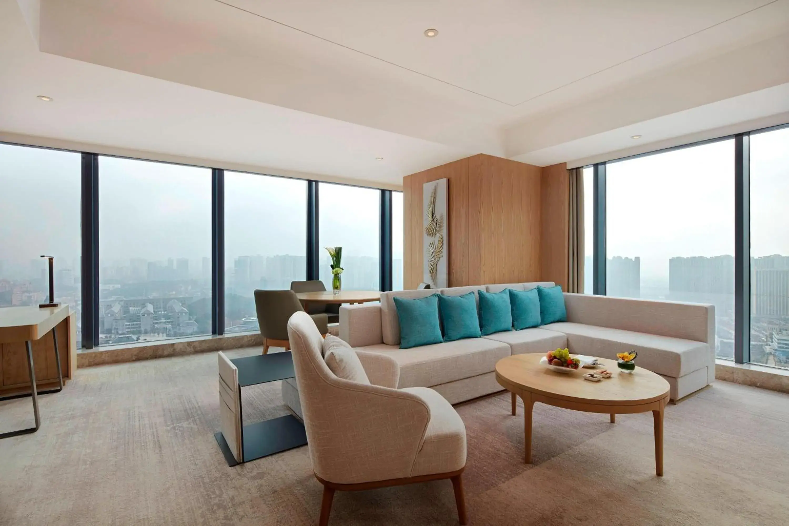 Living room, Seating Area in Four Points by Sheraton Changsha, Meixi Lake