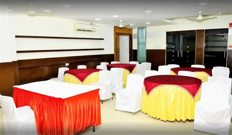 Banquet Facilities in Hotel Mandakini Plaza