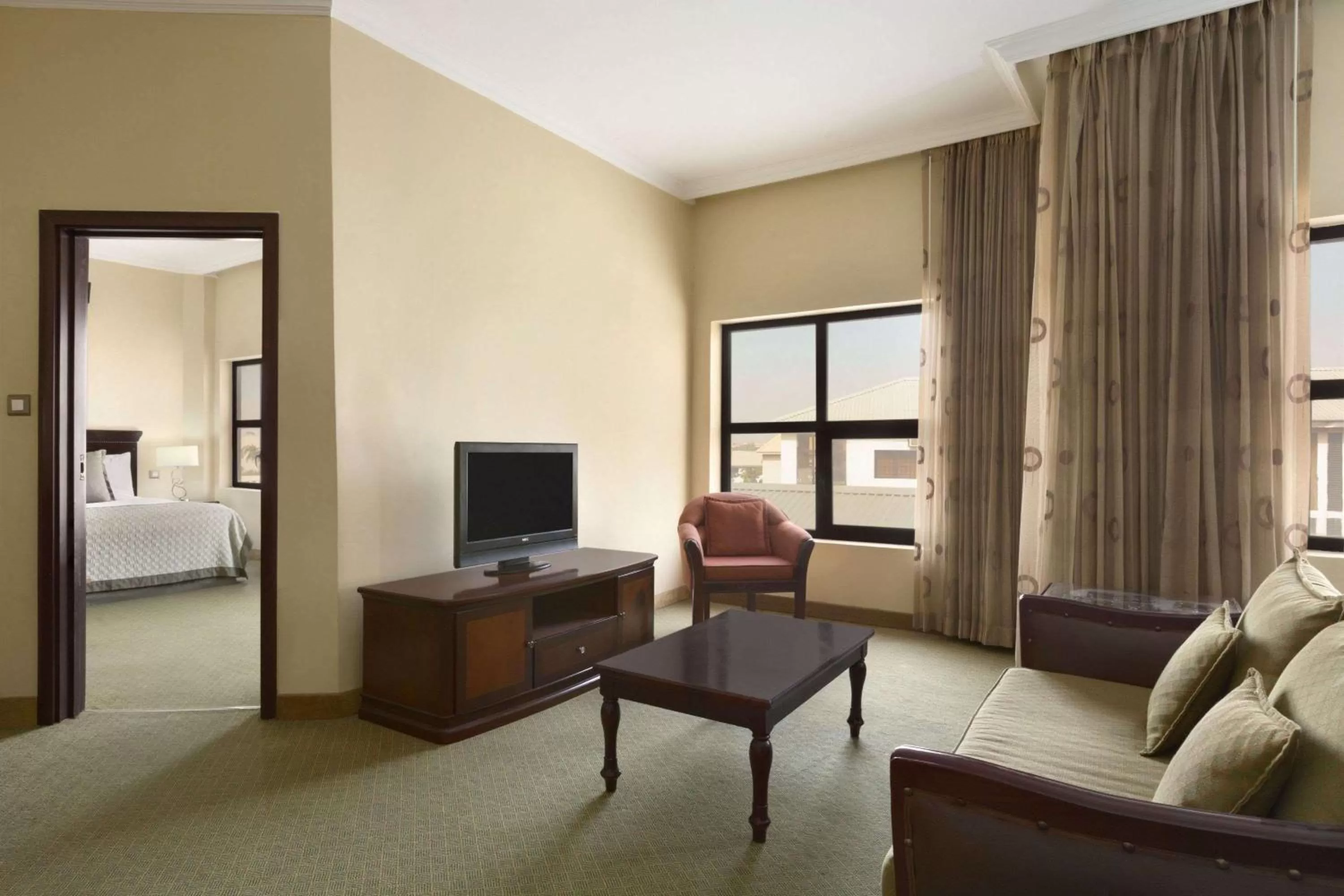 Photo of the whole room, Bed in Hawthorn Suites by Wyndham Abuja