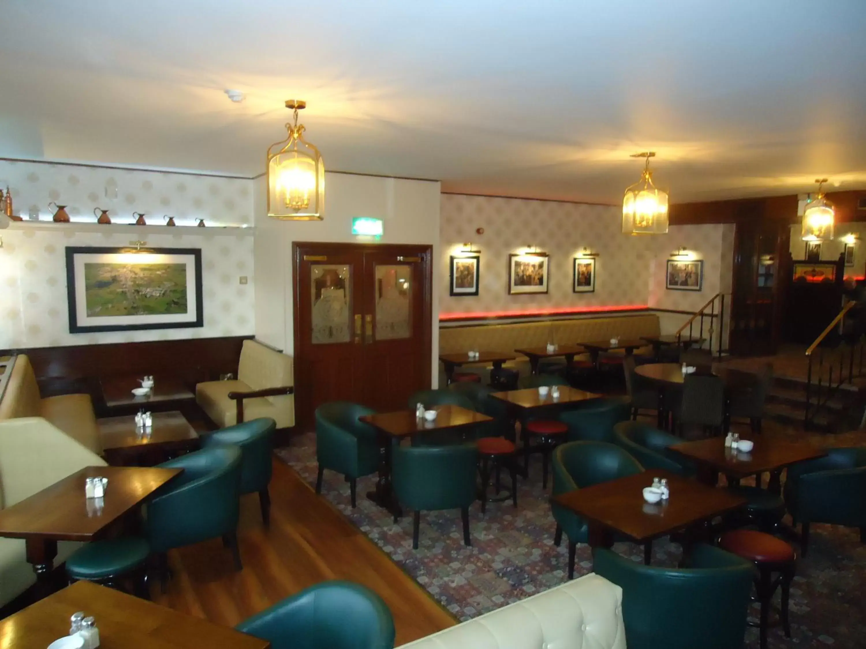 Lounge/Bar in Templemore Arms Hotel