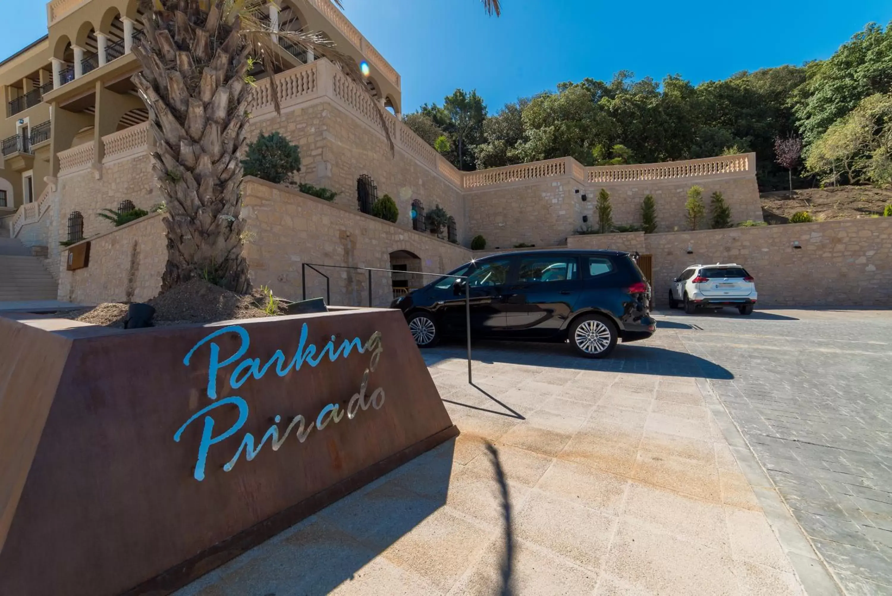 Parking, Property Building in Hotel Creu de Tau Art&Spa-Adults only