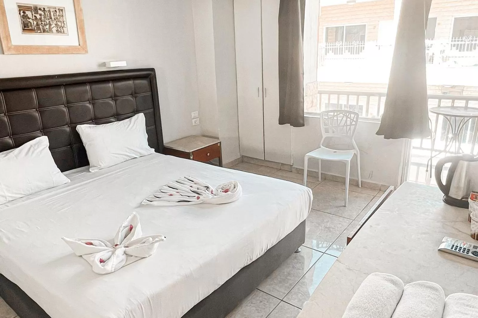 Photo of the whole room, Bed in Hotel Maman