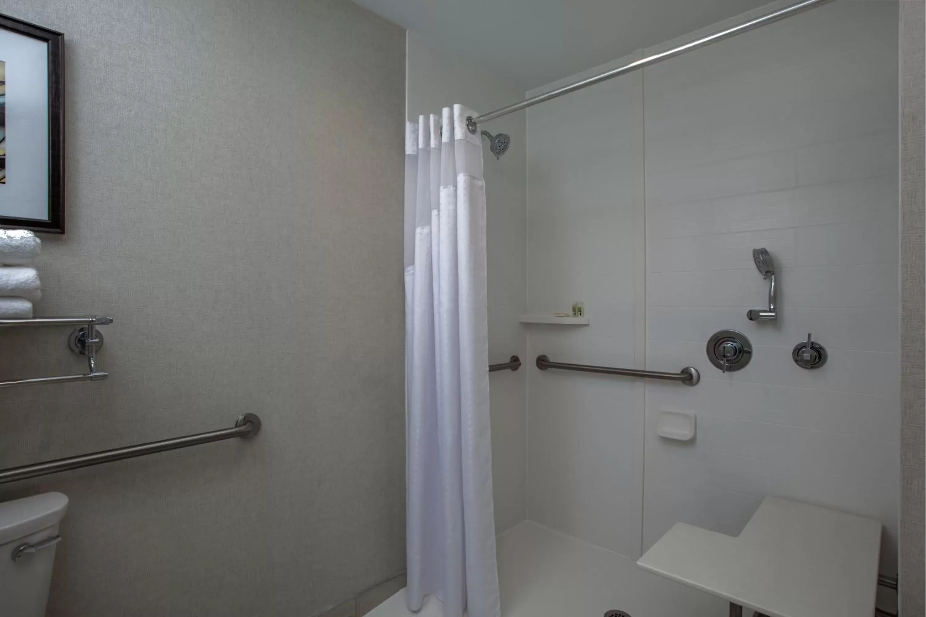 Bathroom in Holiday Inn Cleveland Clinic, an IHG Hotel