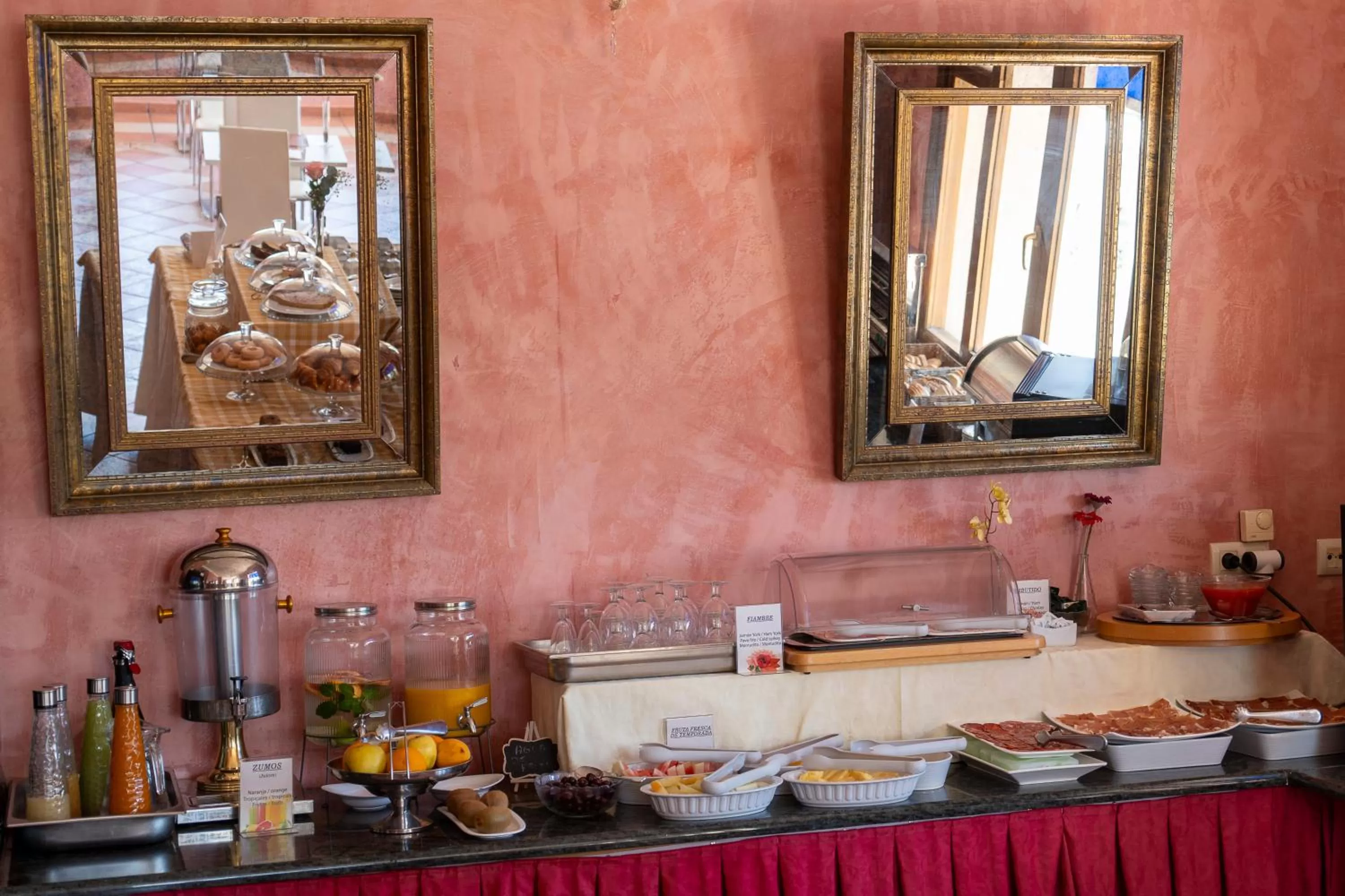 Breakfast in Hotel Rural Spa Don Juan de Austria