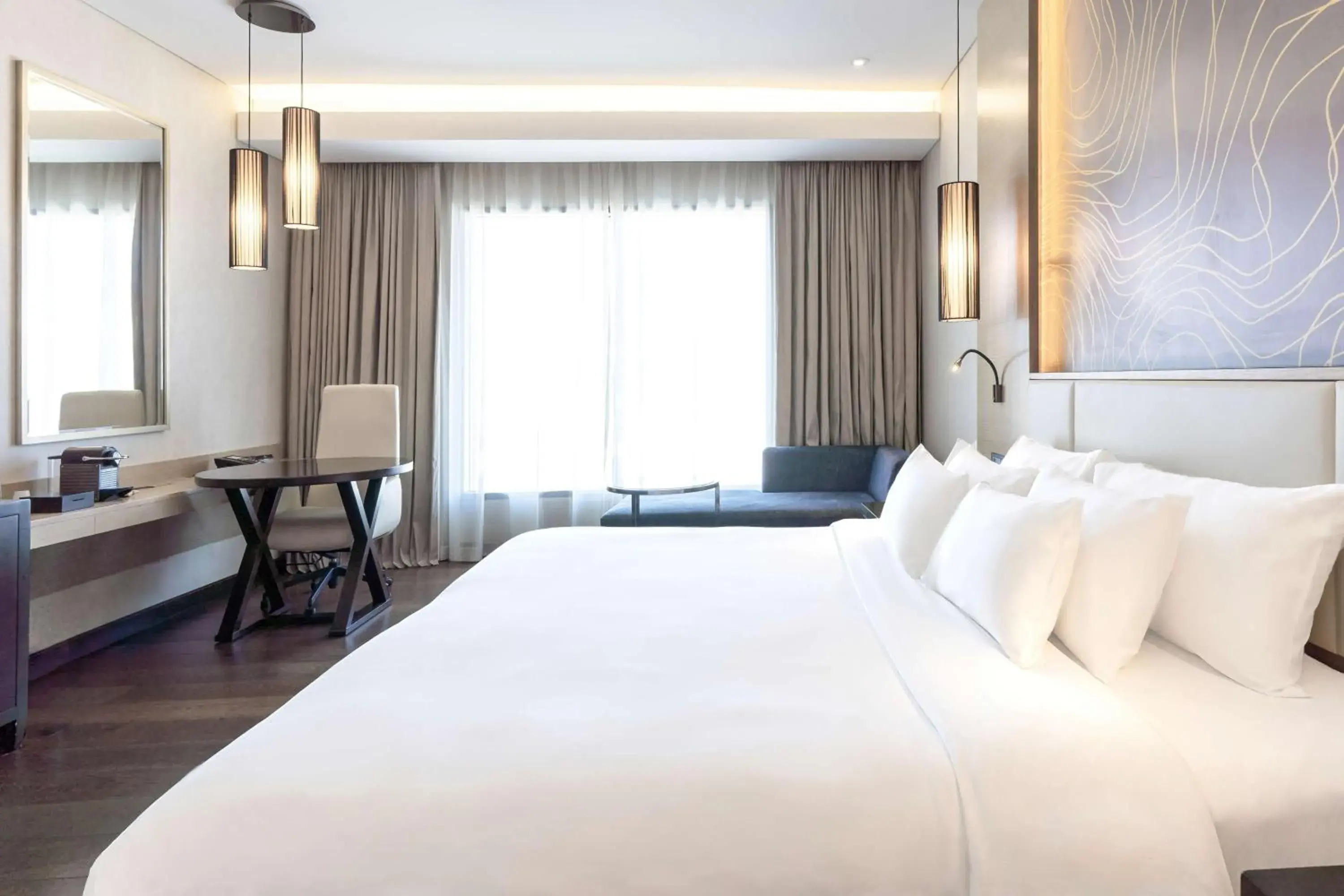 Bed in Radisson Collection Muscat, Hormuz Grand Bed in Radisson Collection Muscat, Hormuz Grand