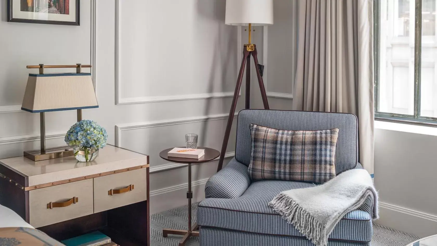 Bedroom, Seating Area in The Langham, Boston