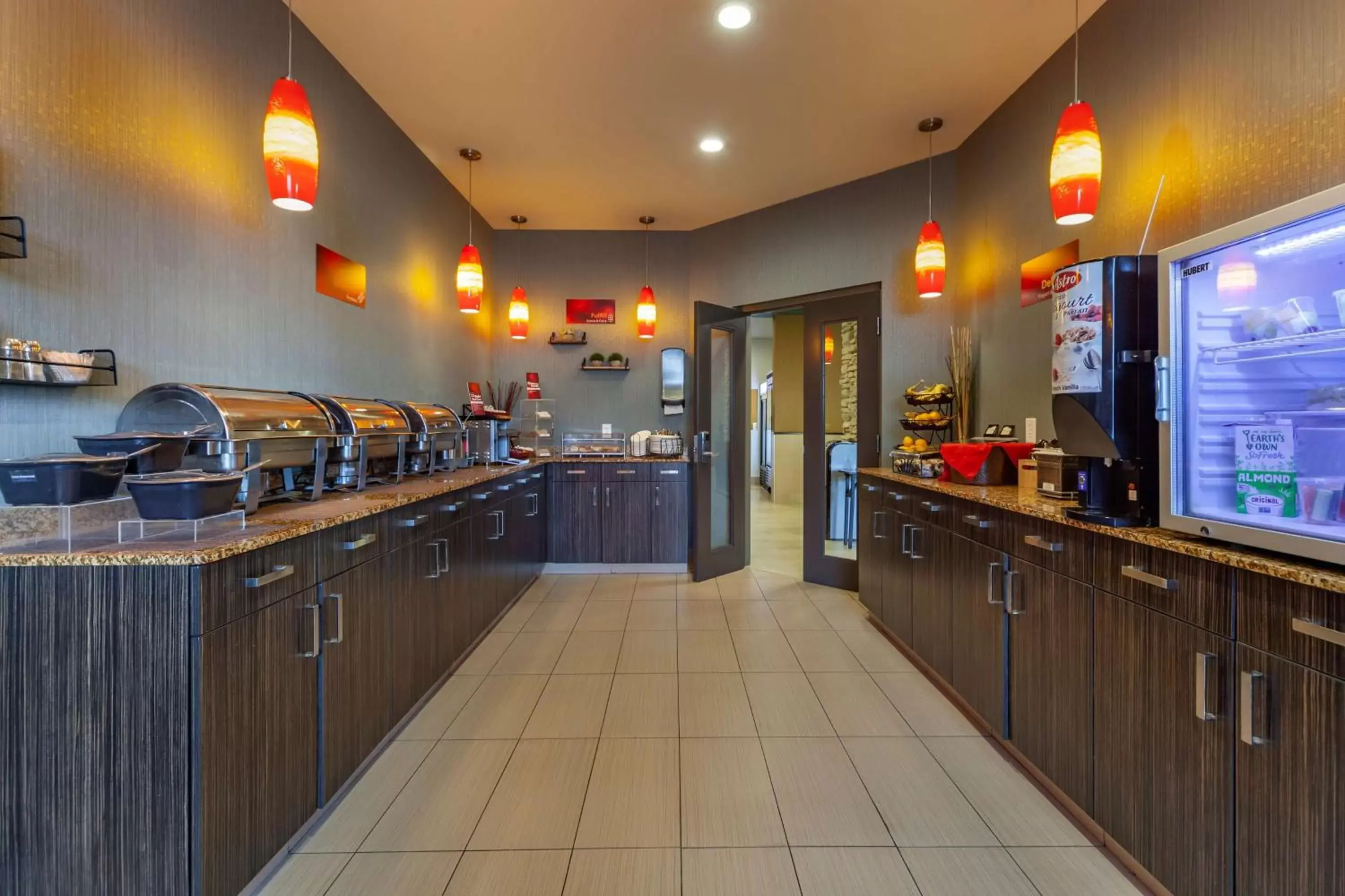 Breakfast, Restaurant/Places to Eat in Best Western Plus Drayton Valley All Suites