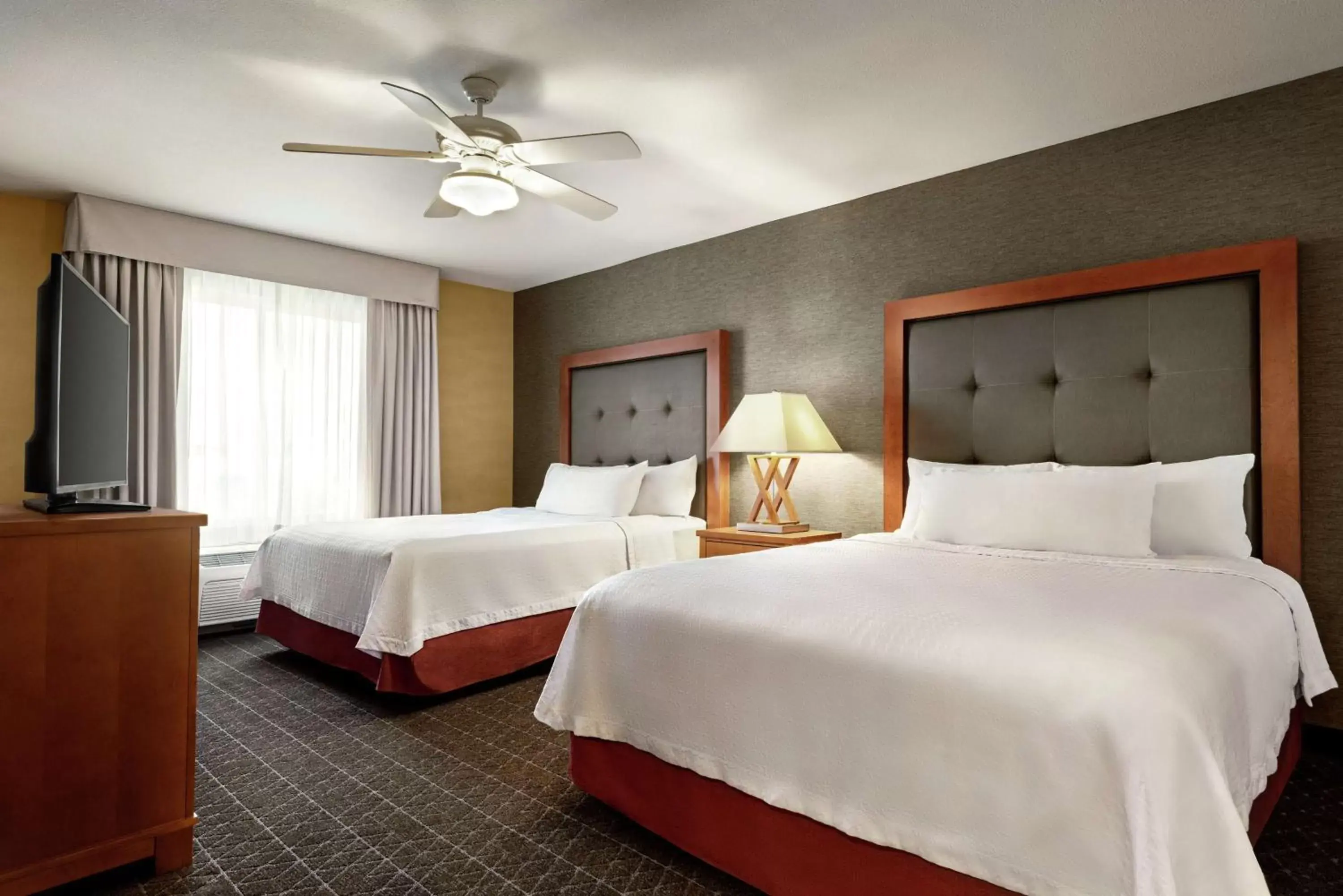Bedroom, Bed in Homewood Suites by Hilton Allentown-West/Fogelsville
