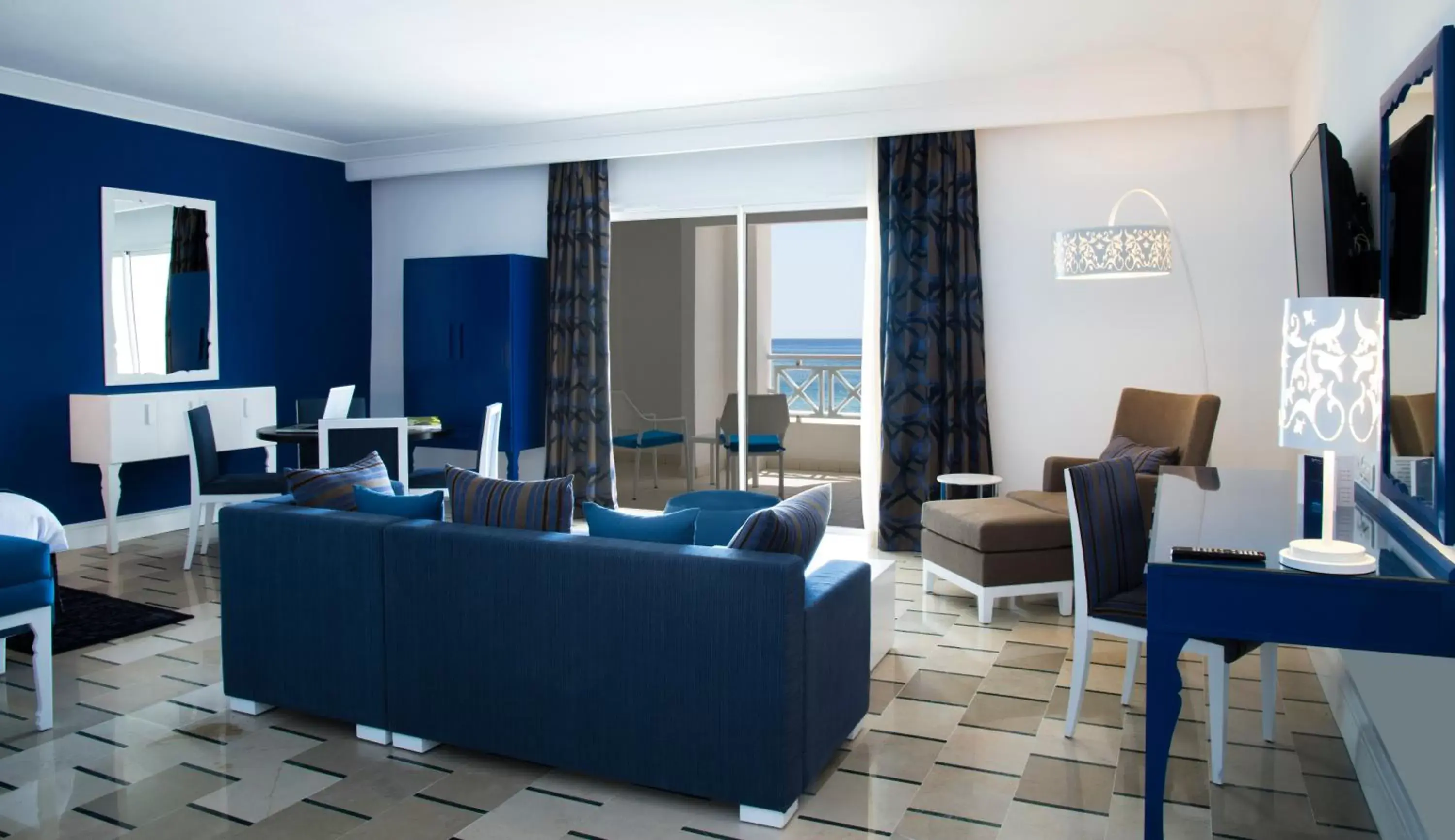 Living room, Seating Area in Radisson Blu Resort & Thalasso Hammamet