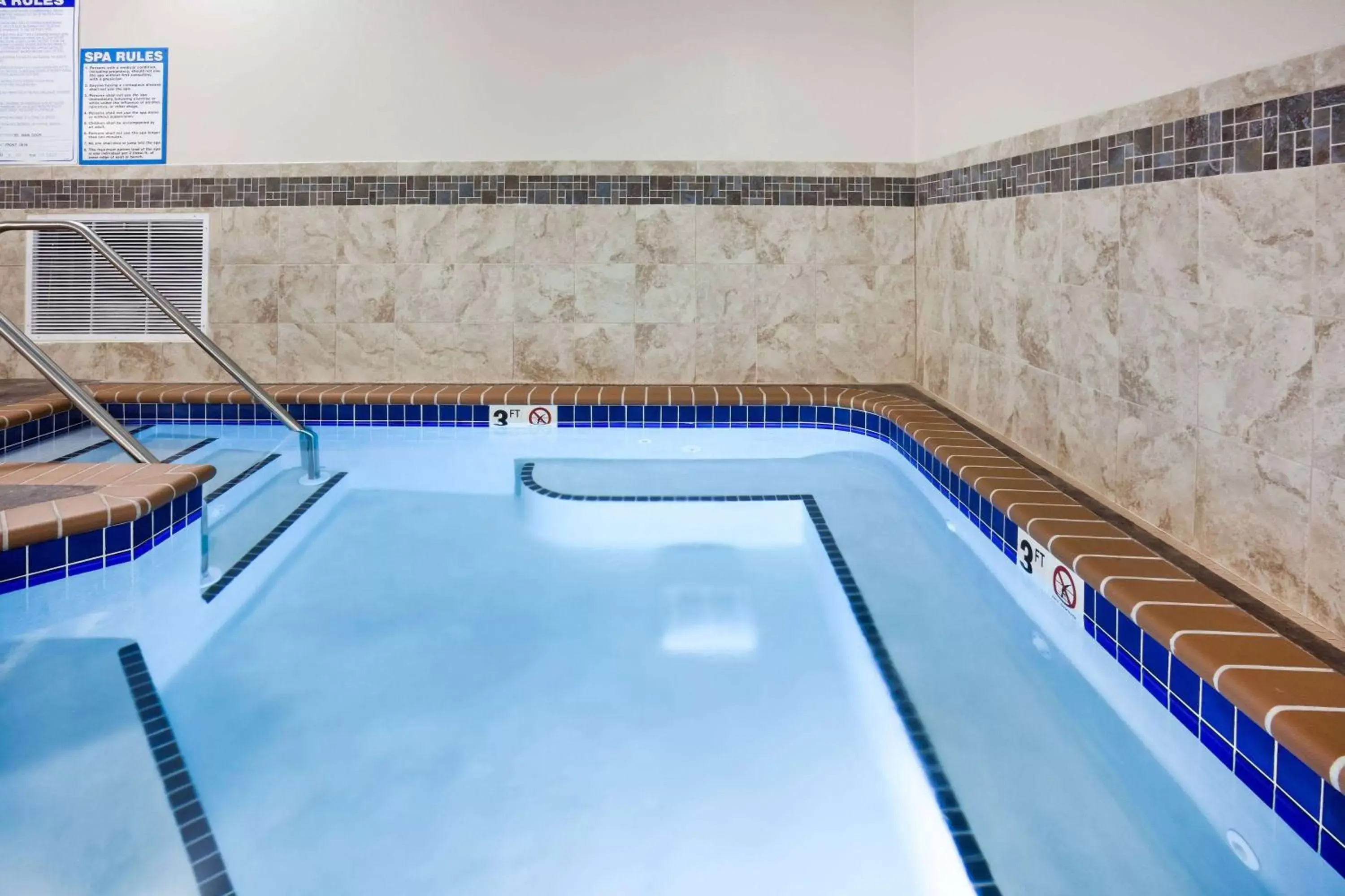 AmericInn by Wyndham DeWitt AmericInn by Wyndham DeWitt