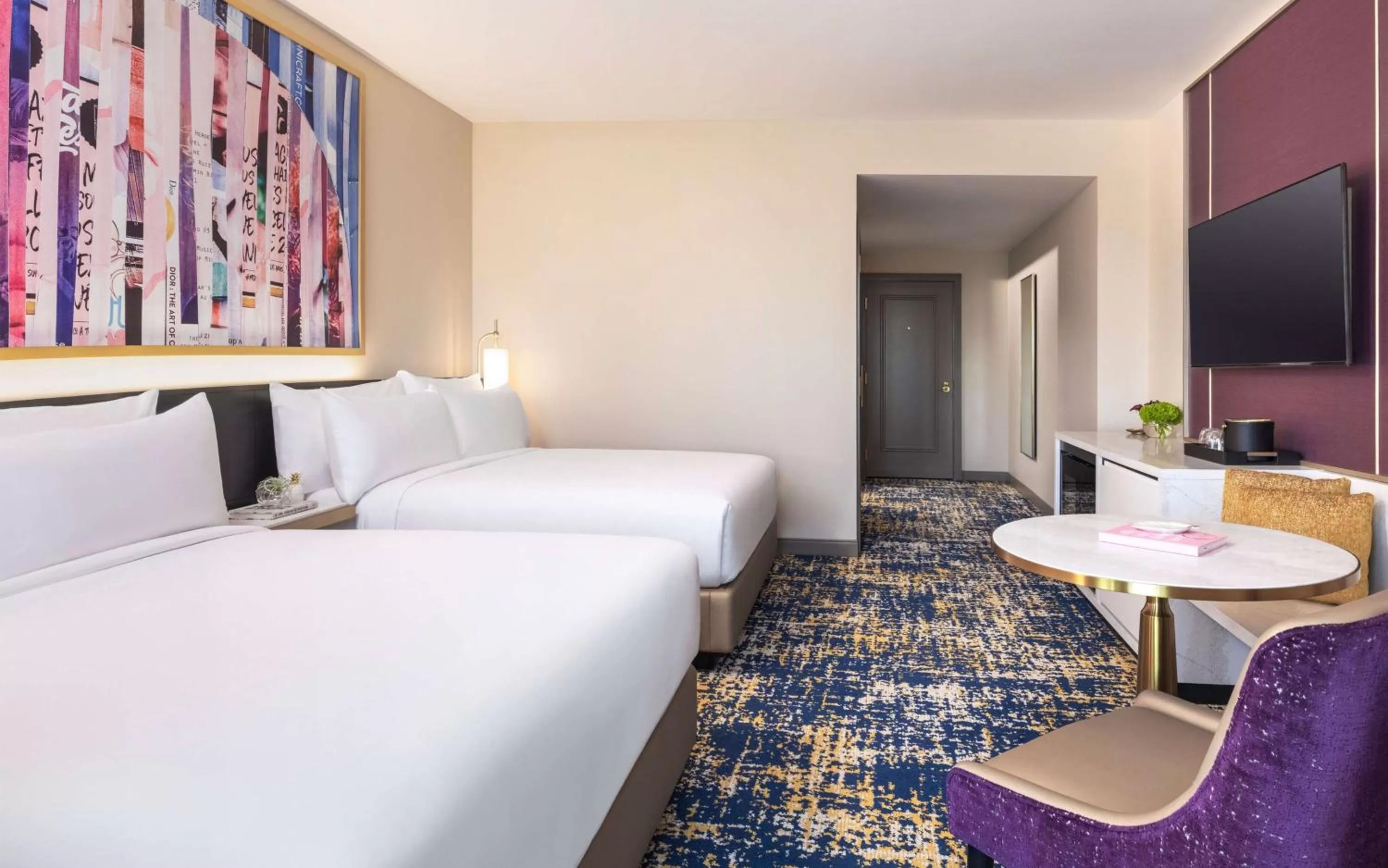 Bed in Las Vegas Hilton At Resorts World