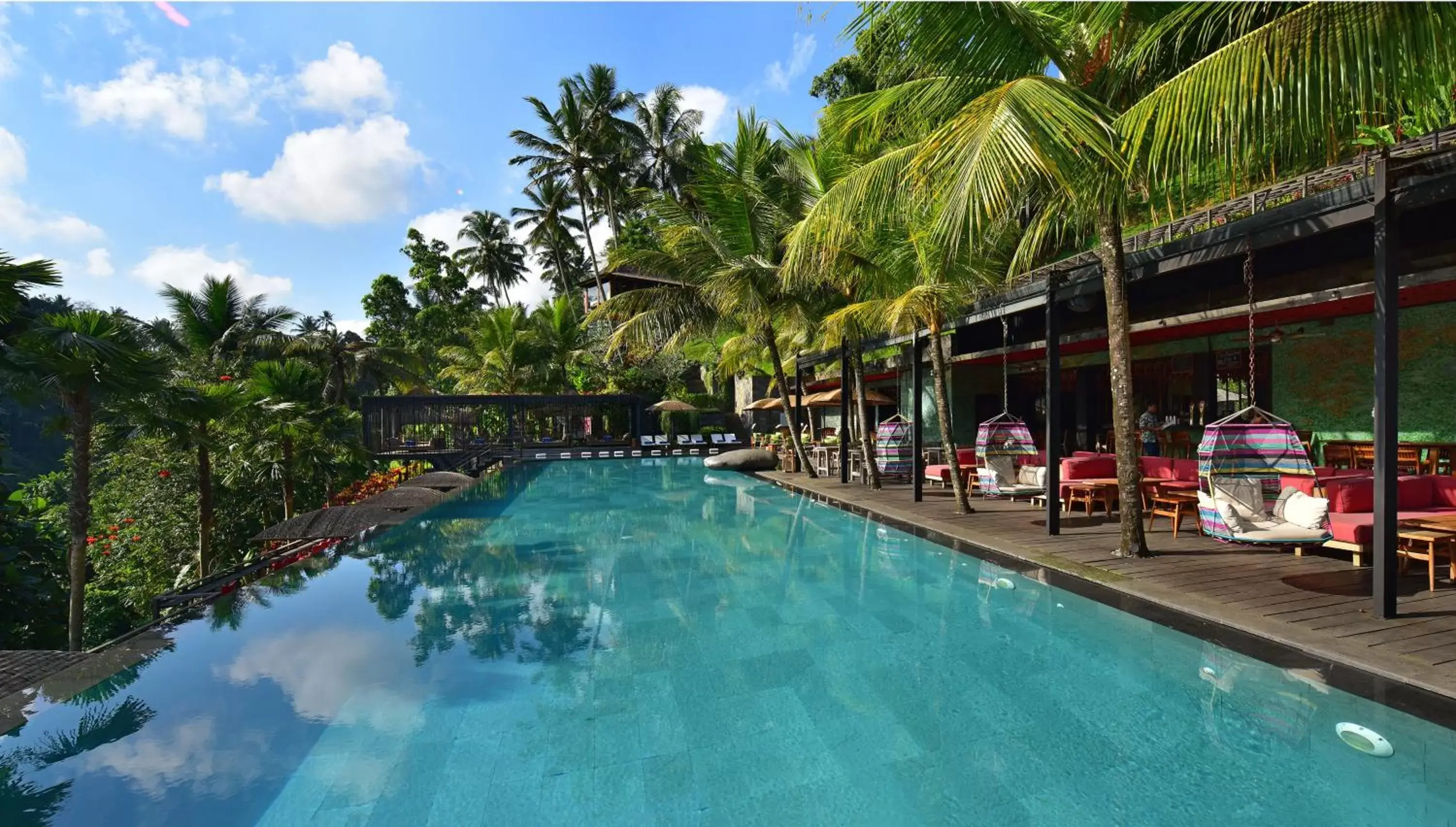 Lounge or bar in Chapung Sebali Lounge or bar in Chapung Sebali