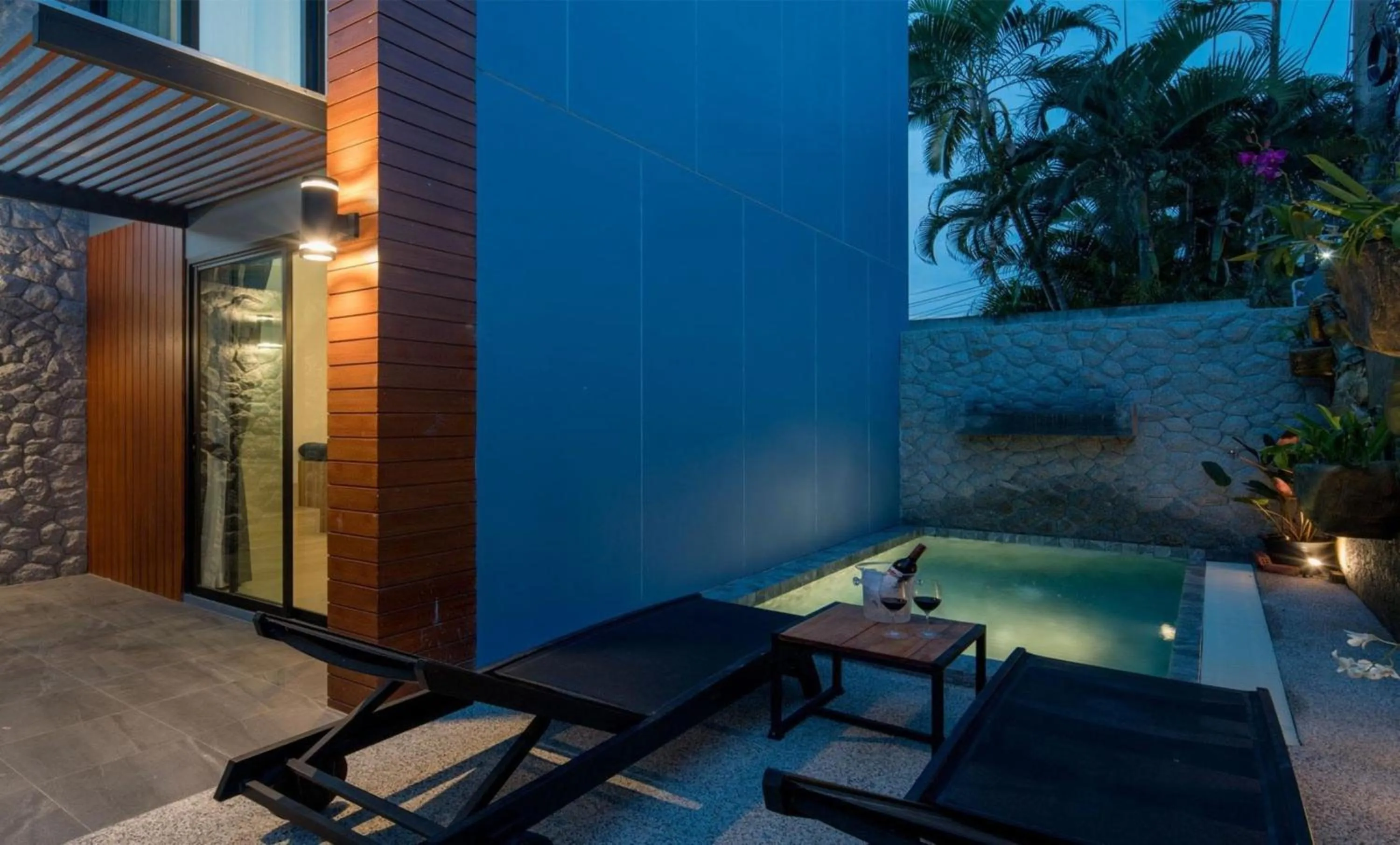 Patio in Peace Blue Naiharn Naturist Resort Phuket SHA Extra Plus