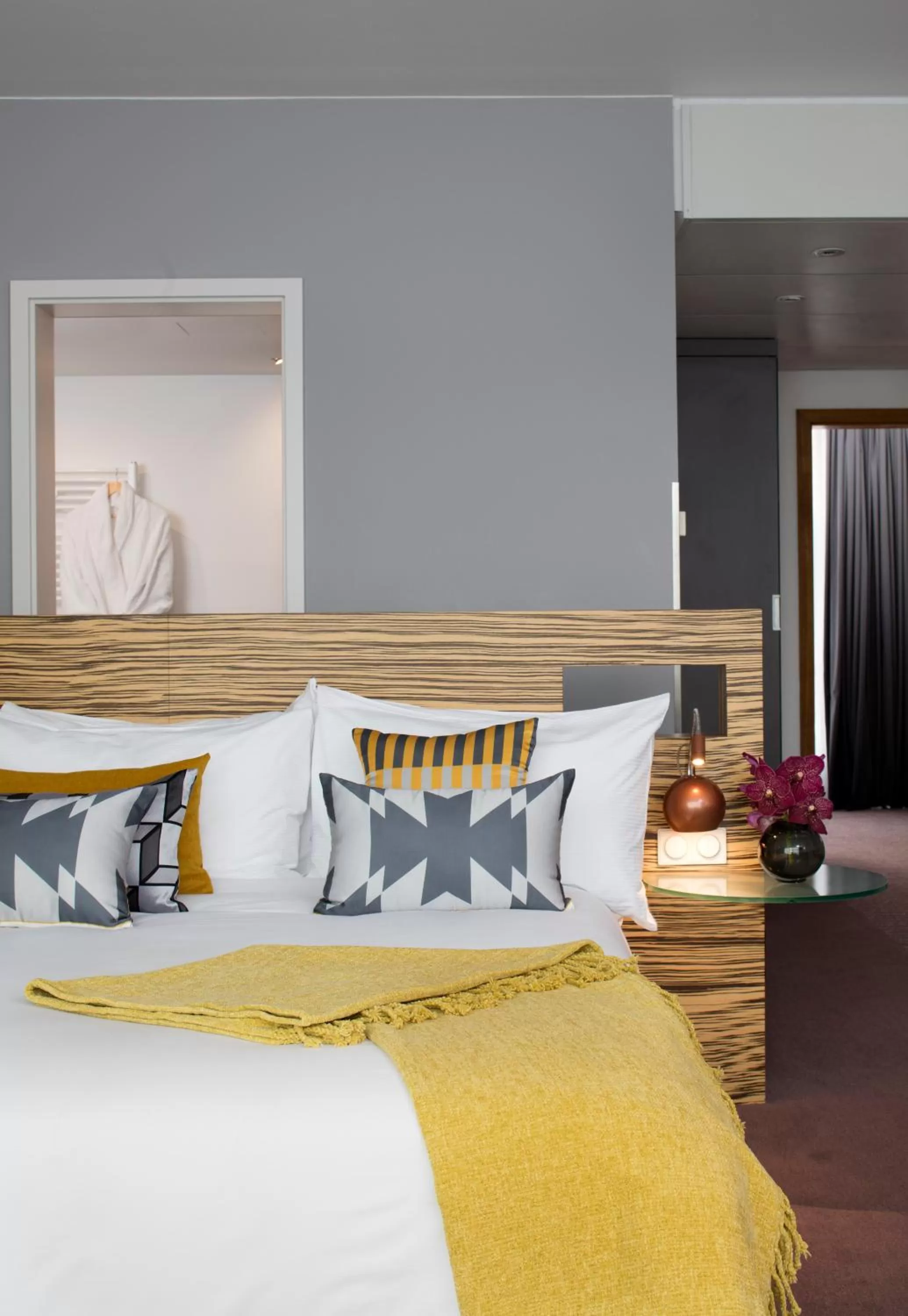 Bed in art'otel berlin mitte, Powered by Radisson Hotels