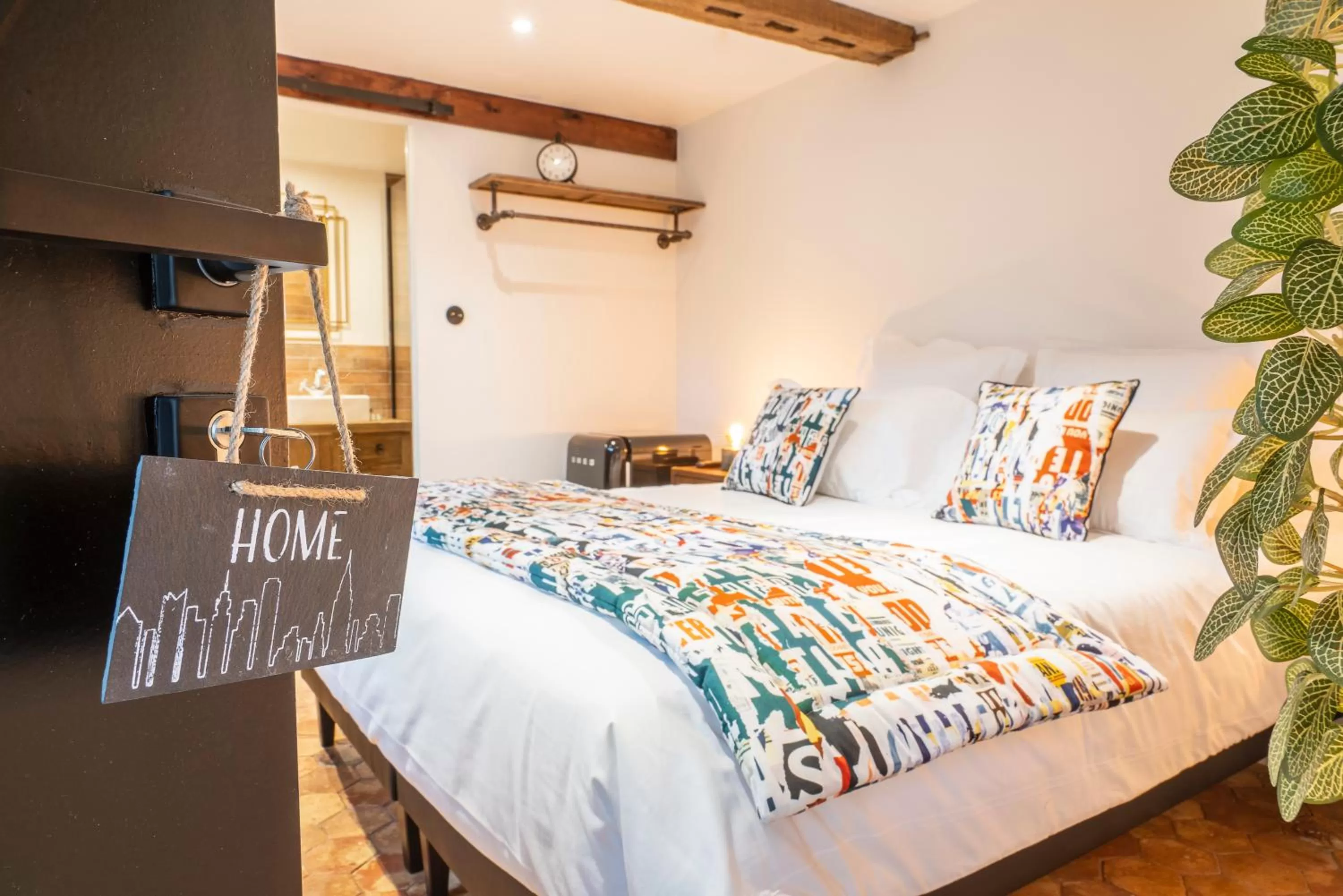 Bed in La Maison du Corsaire