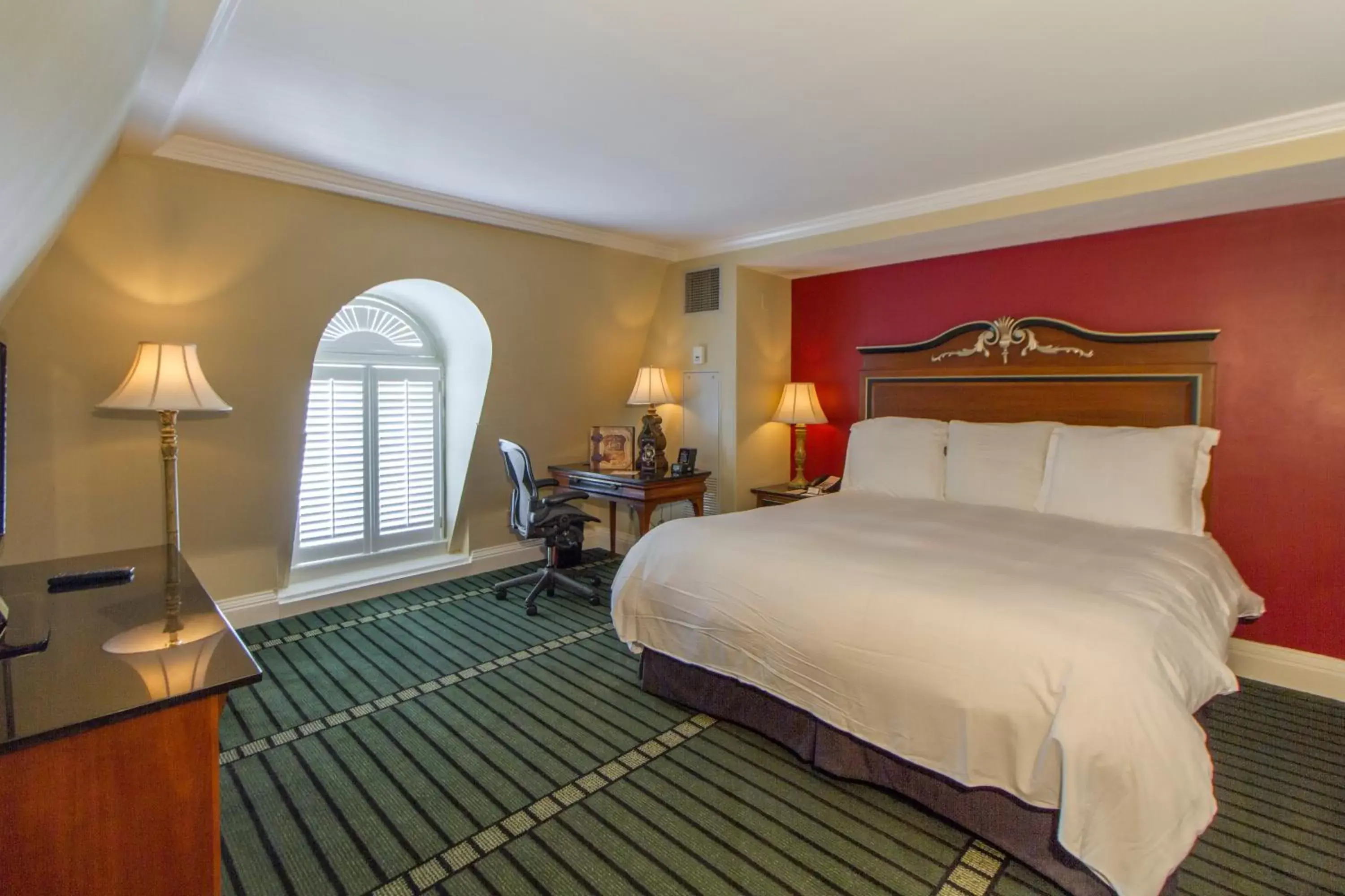 Bedroom, Room Photo in Bourbon Orleans Hotel