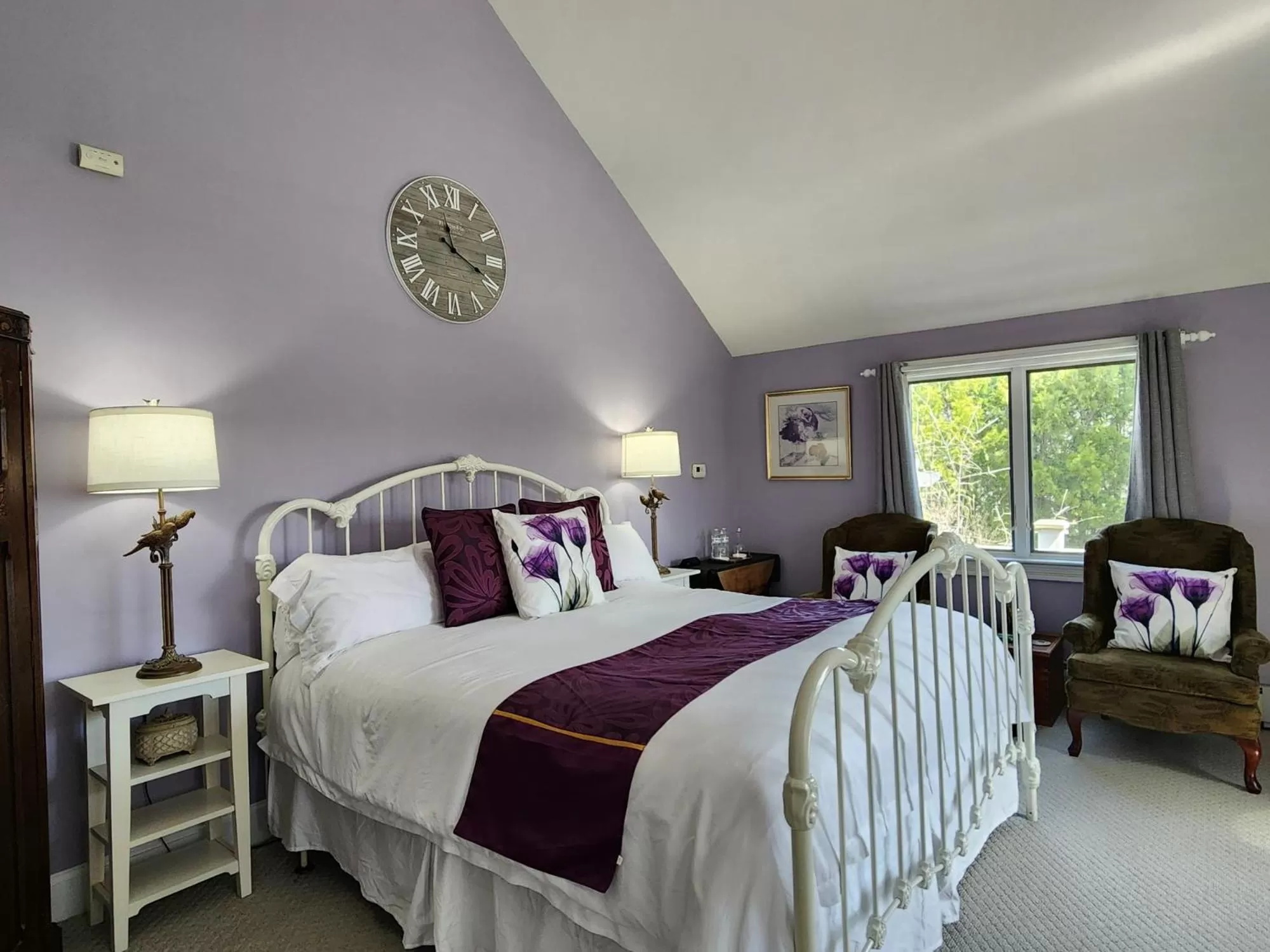 Bed in Blackberry Inn