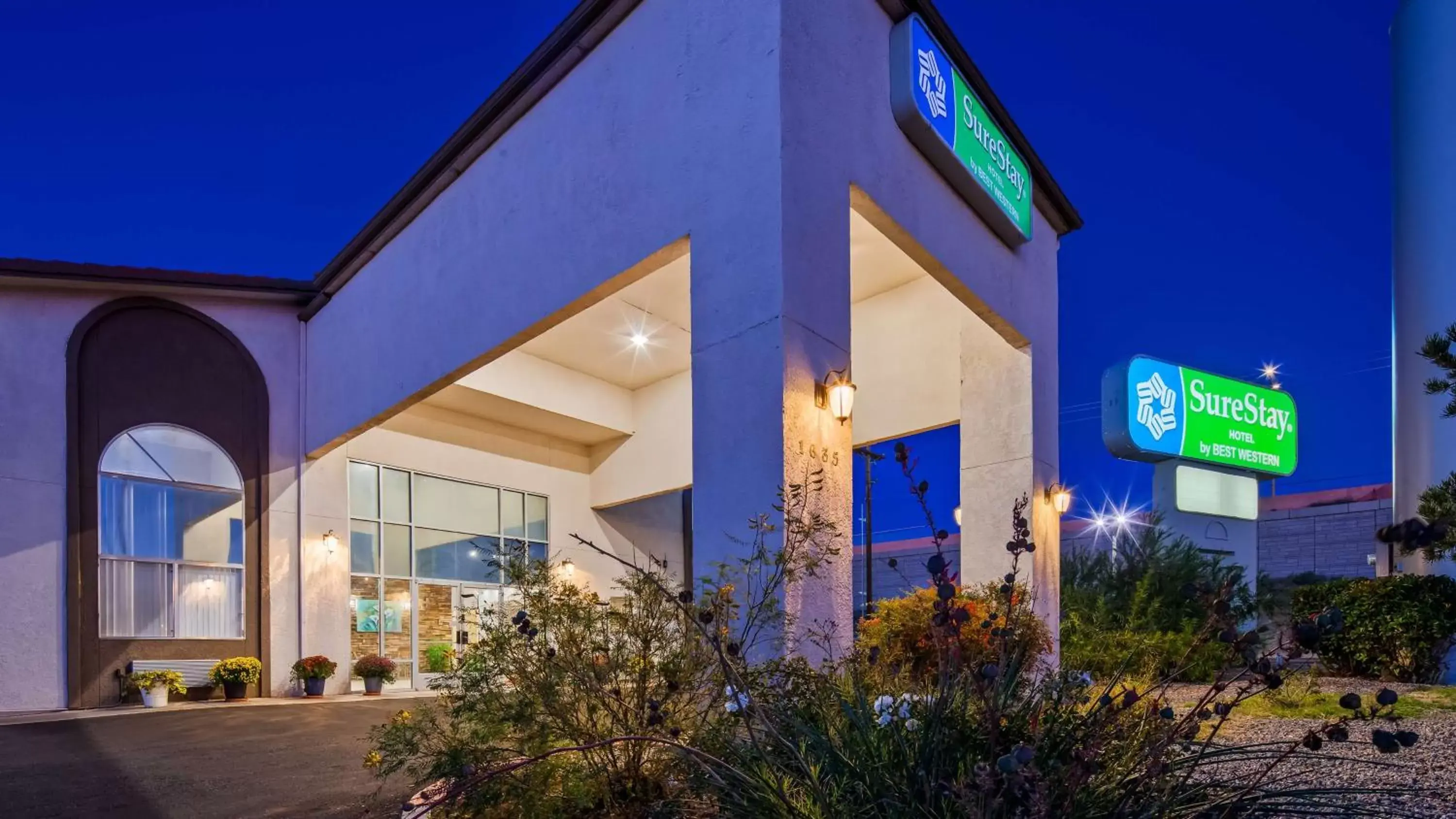 Property building in SureStay Hotel by Best Western Albuquerque Midtown