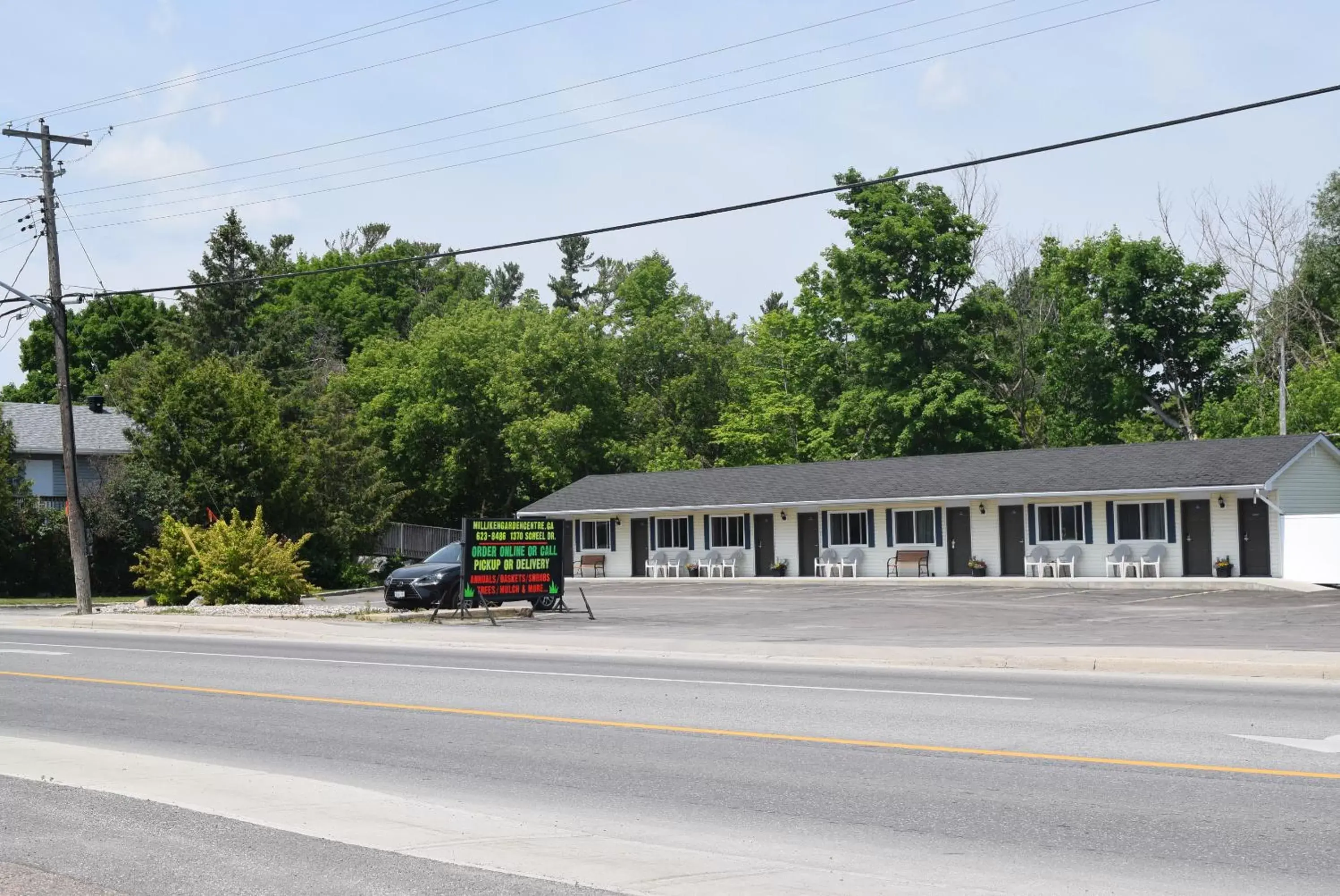 Property Building in Knights Inn Arnprior