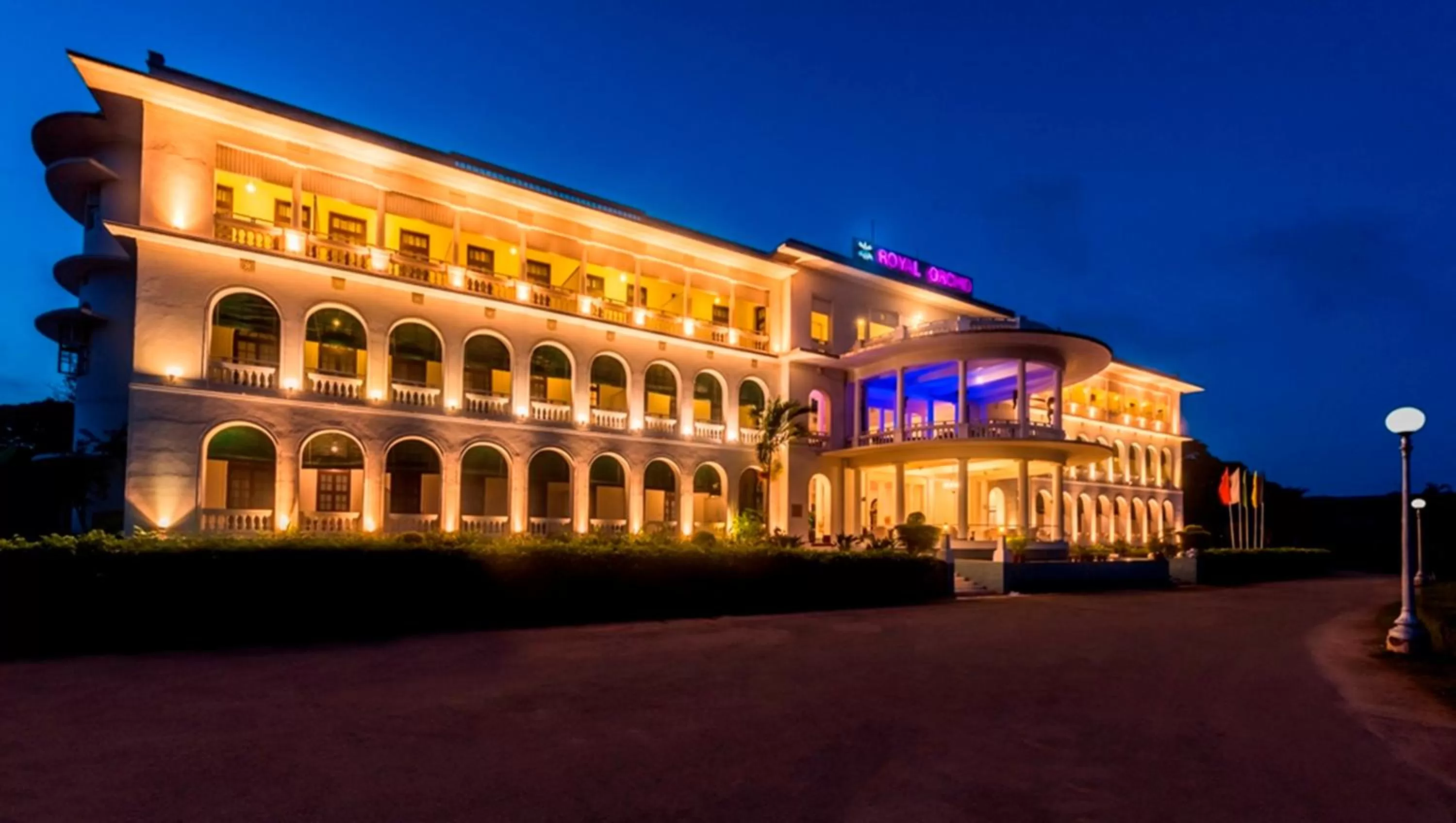 Facade/entrance in Royal Orchid Brindavan Garden Mysore
