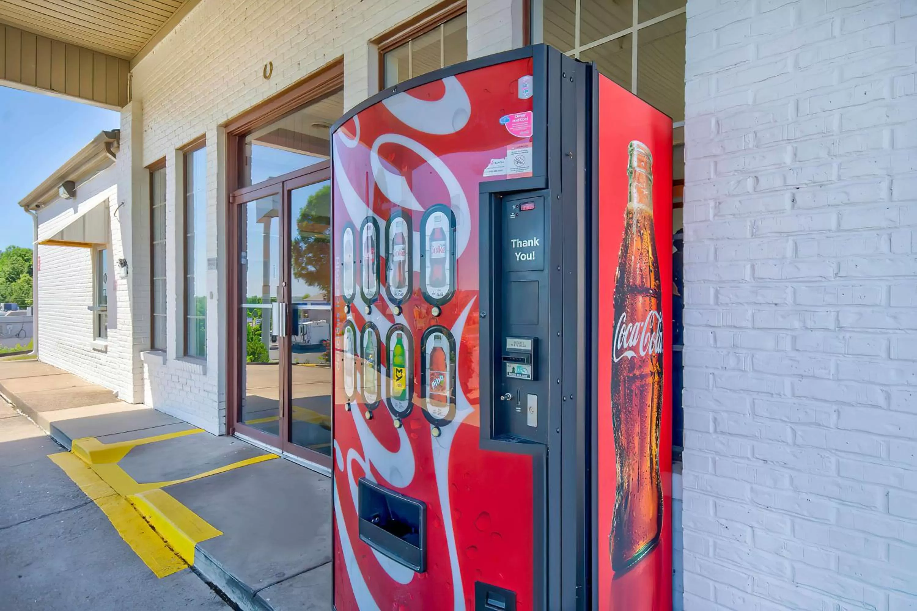 Property building in Motel 6-Grand Rivers, KY