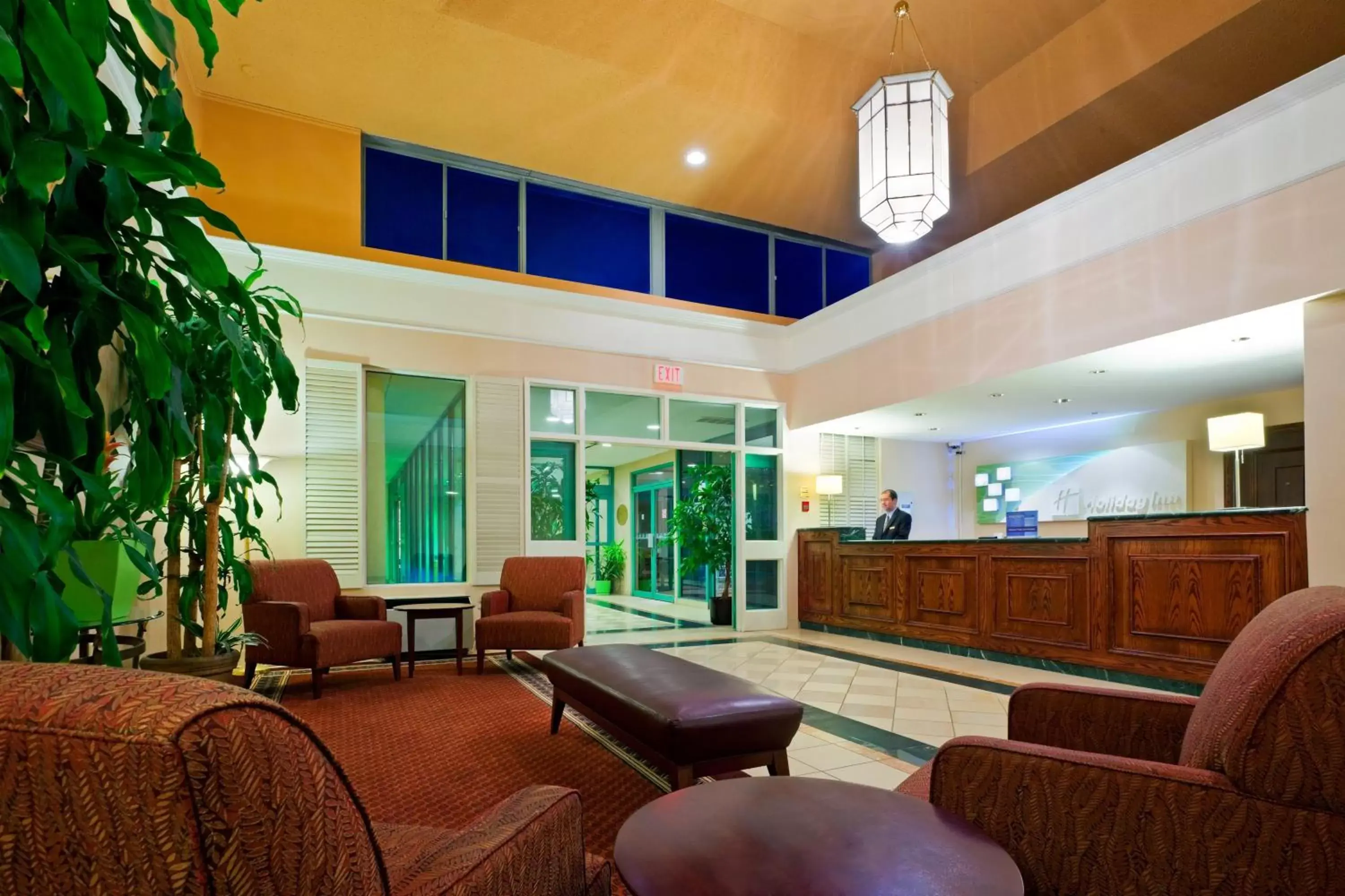Lobby or reception, Lobby/Reception in Holiday Inn - Mississauga Toronto West, an IHG Hotel