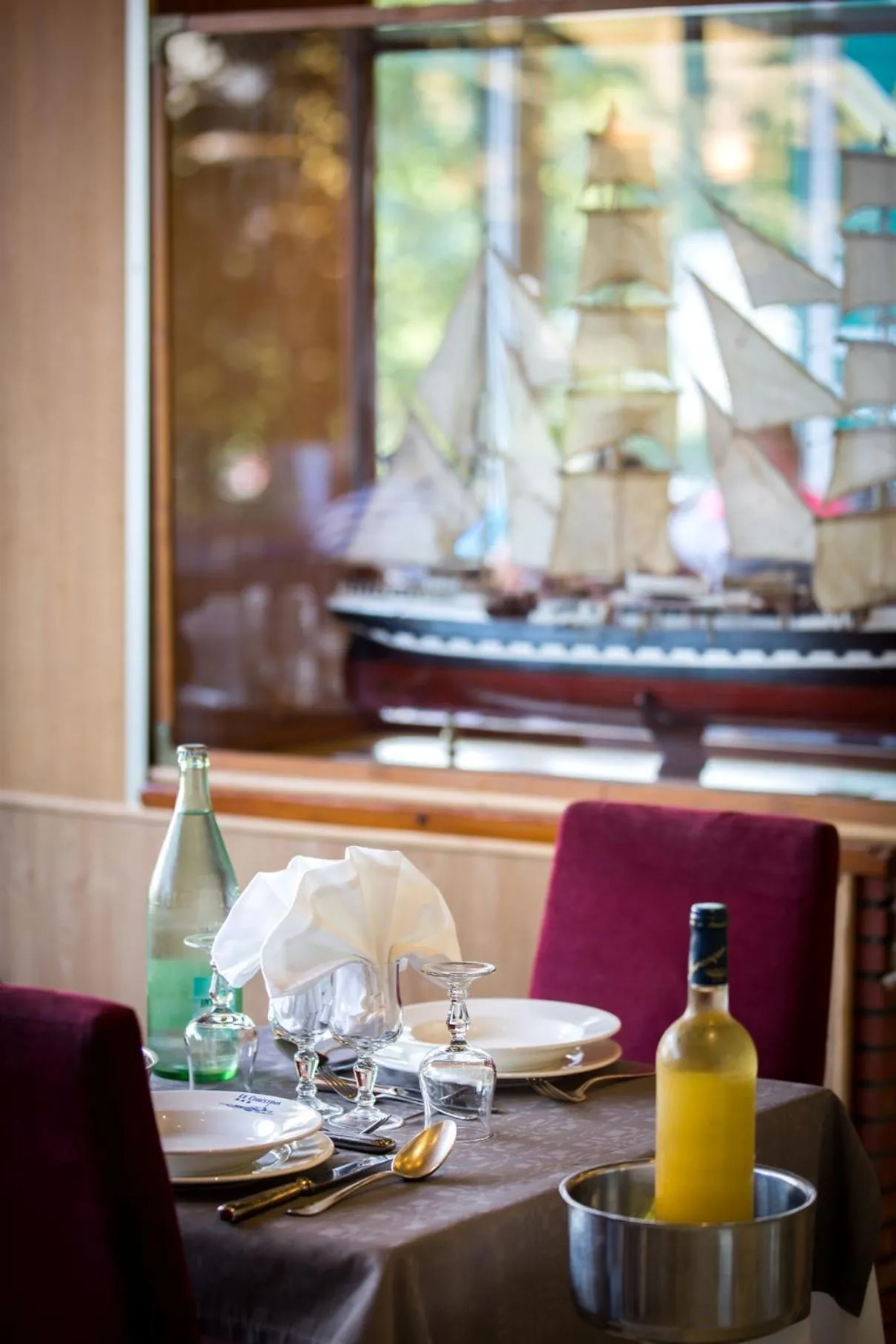 Restaurant/places to eat in Hôtel Christina Lourdes